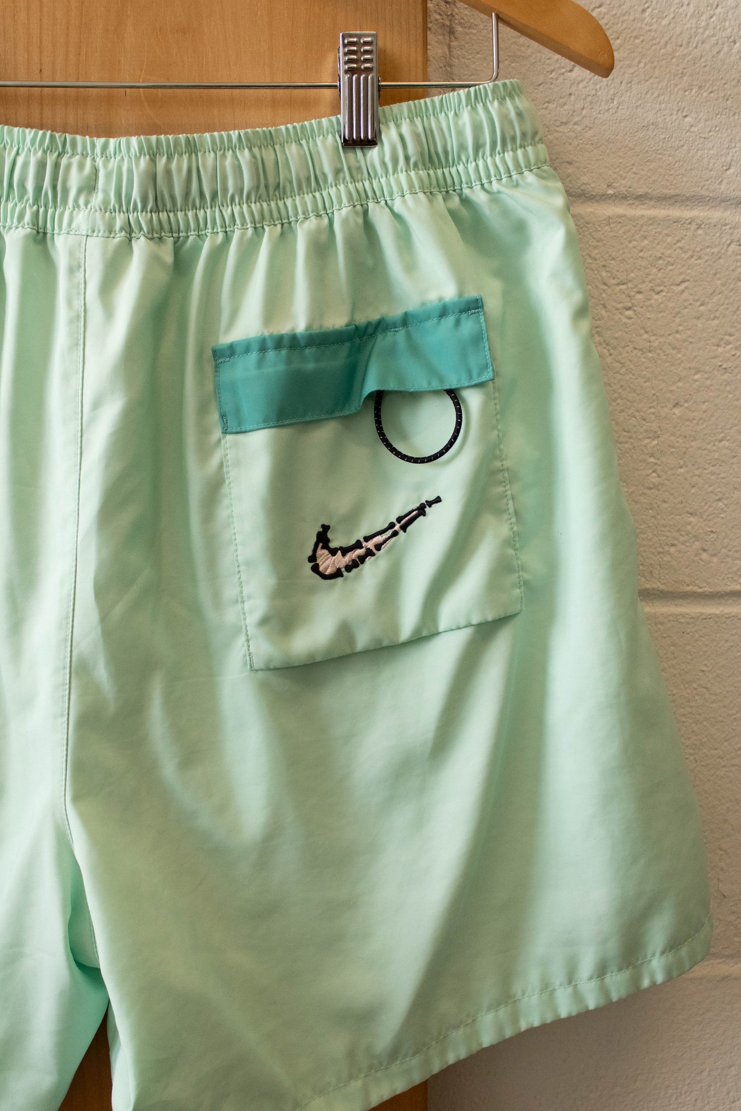 Mint Nike Sun Club Shorts : XL