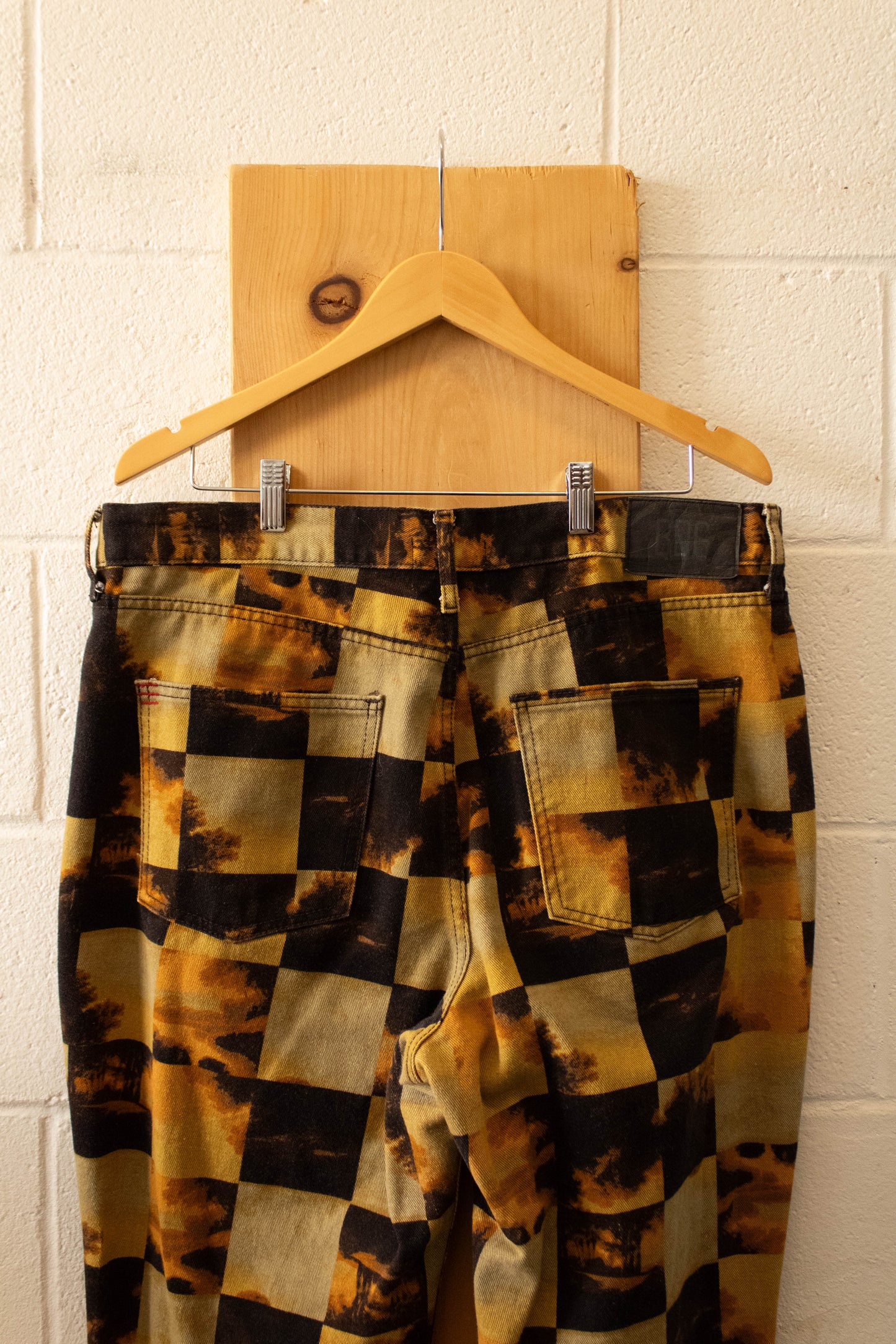 BDG Printed Bootcut Jeans : 34