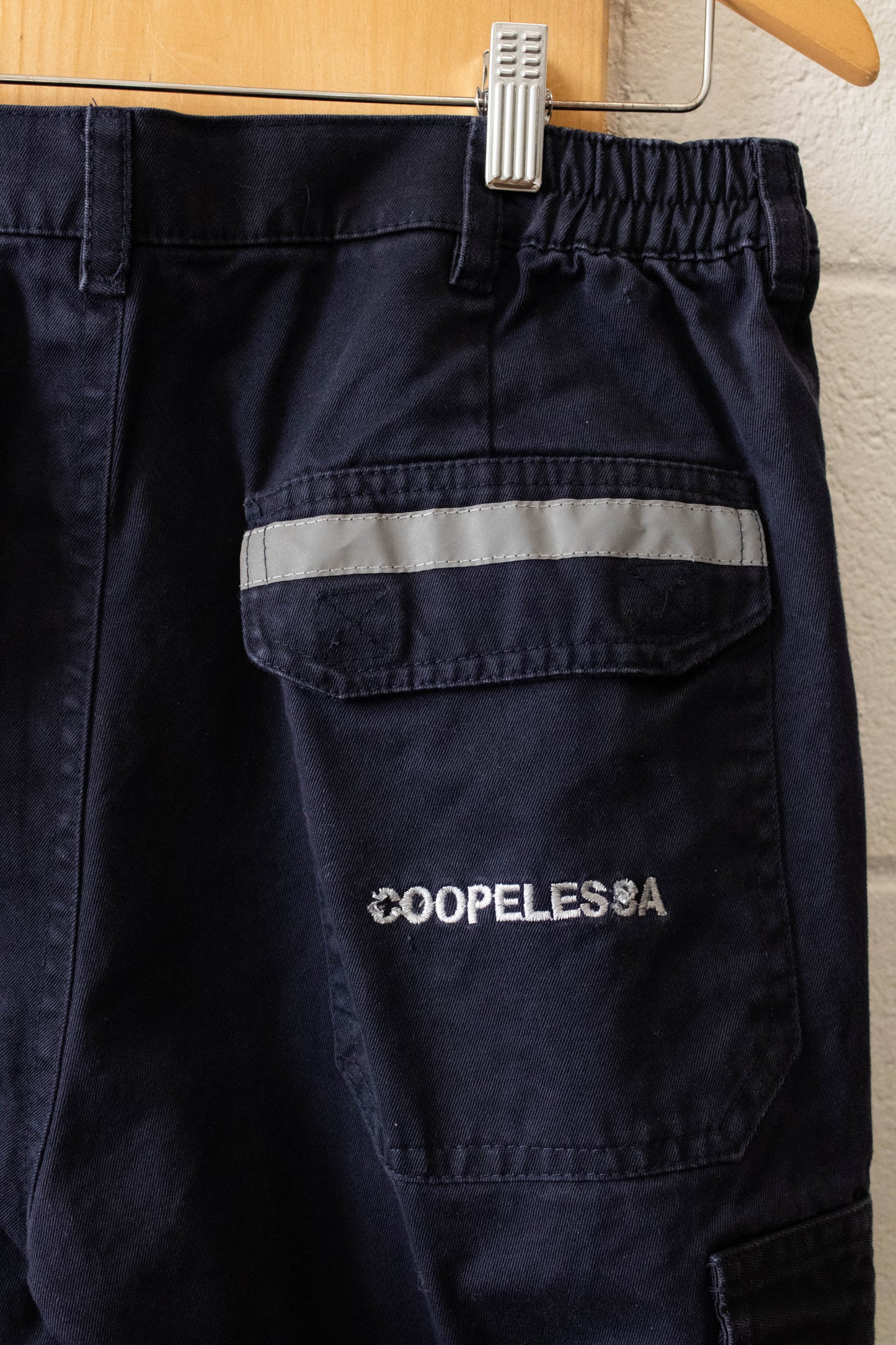 Navy Cargo Pants : 34