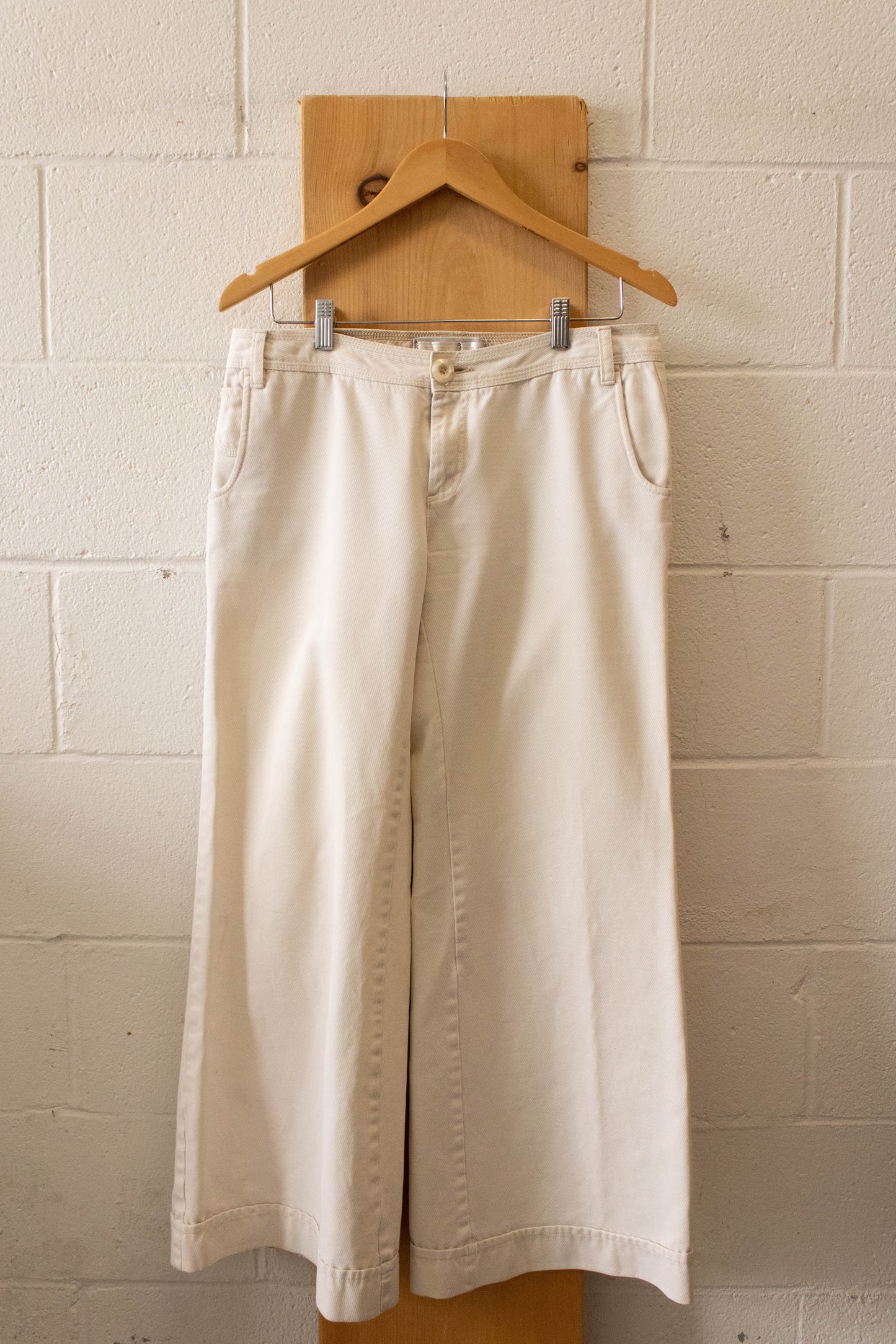 Cream Low Rise Pants : 10