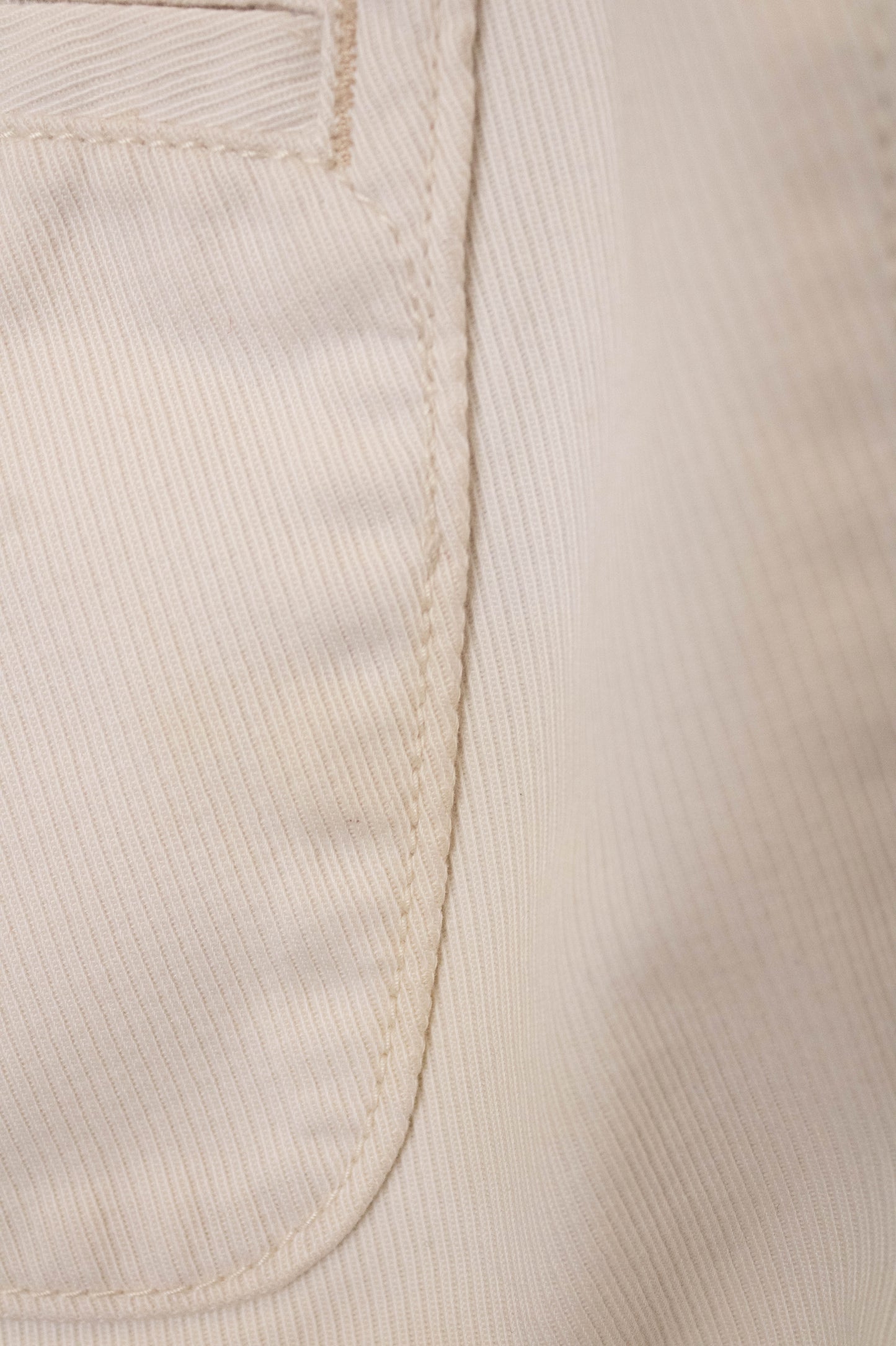 Cream Low Rise Pants : 10