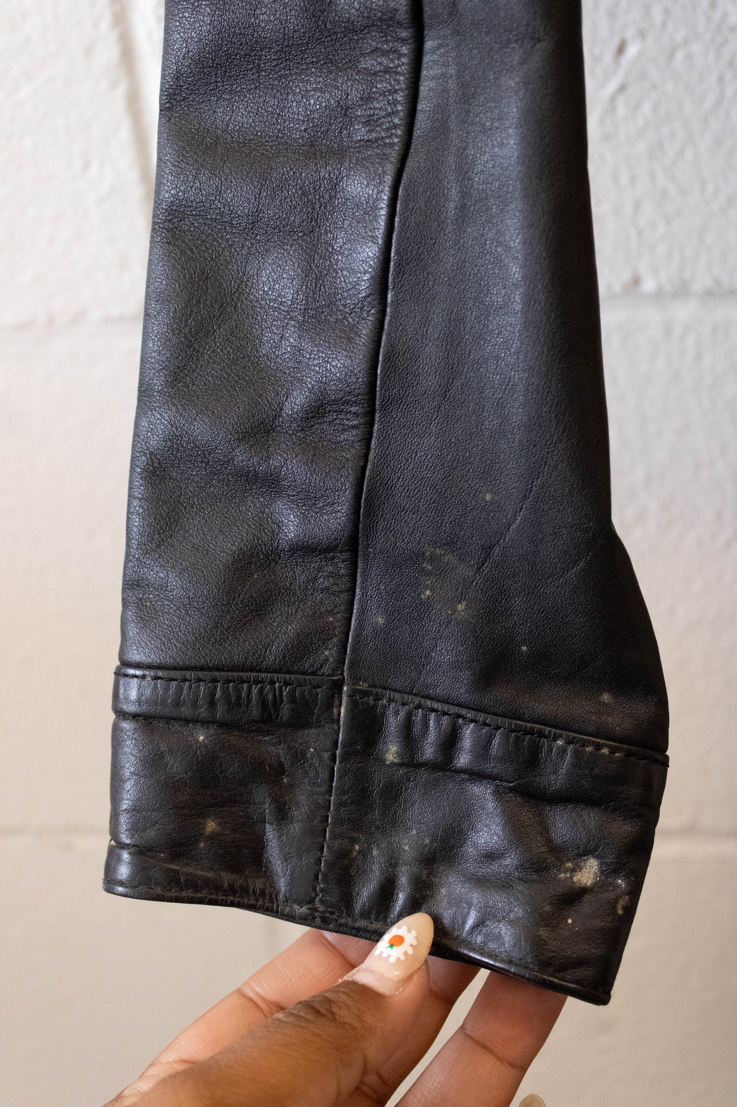 Vtg Cropped Leather Jacket : L