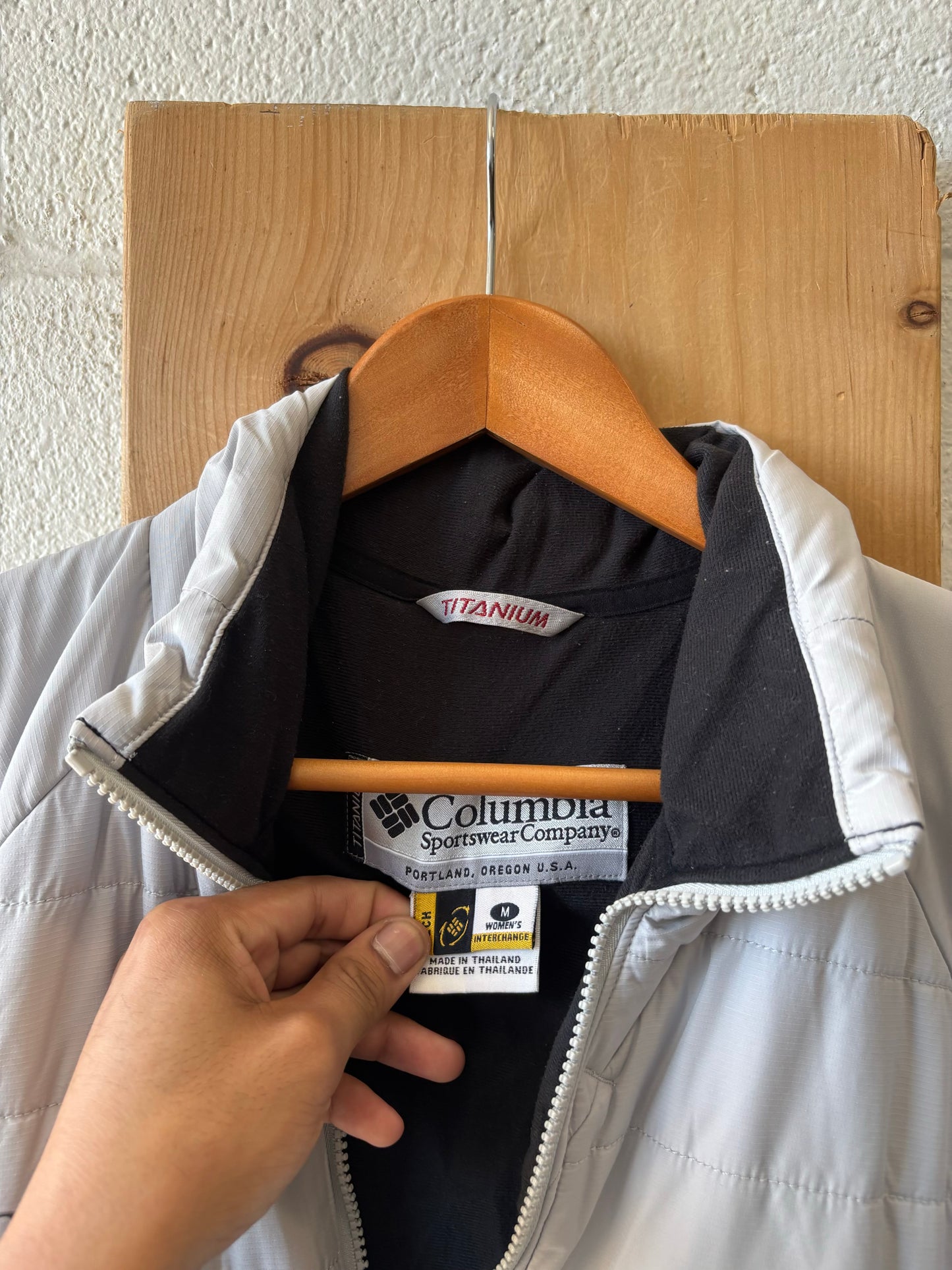 Light Gray Quilted Columbia Jacket : M