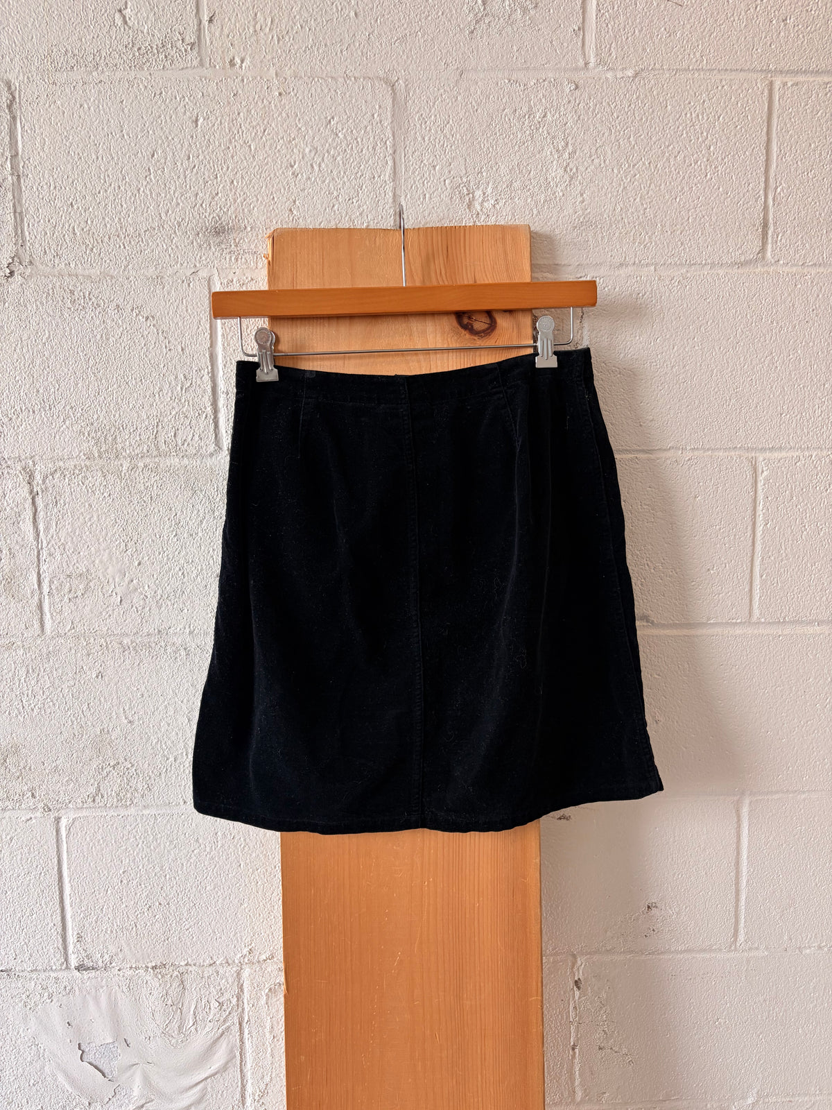 Black Velvet Skirt : 10