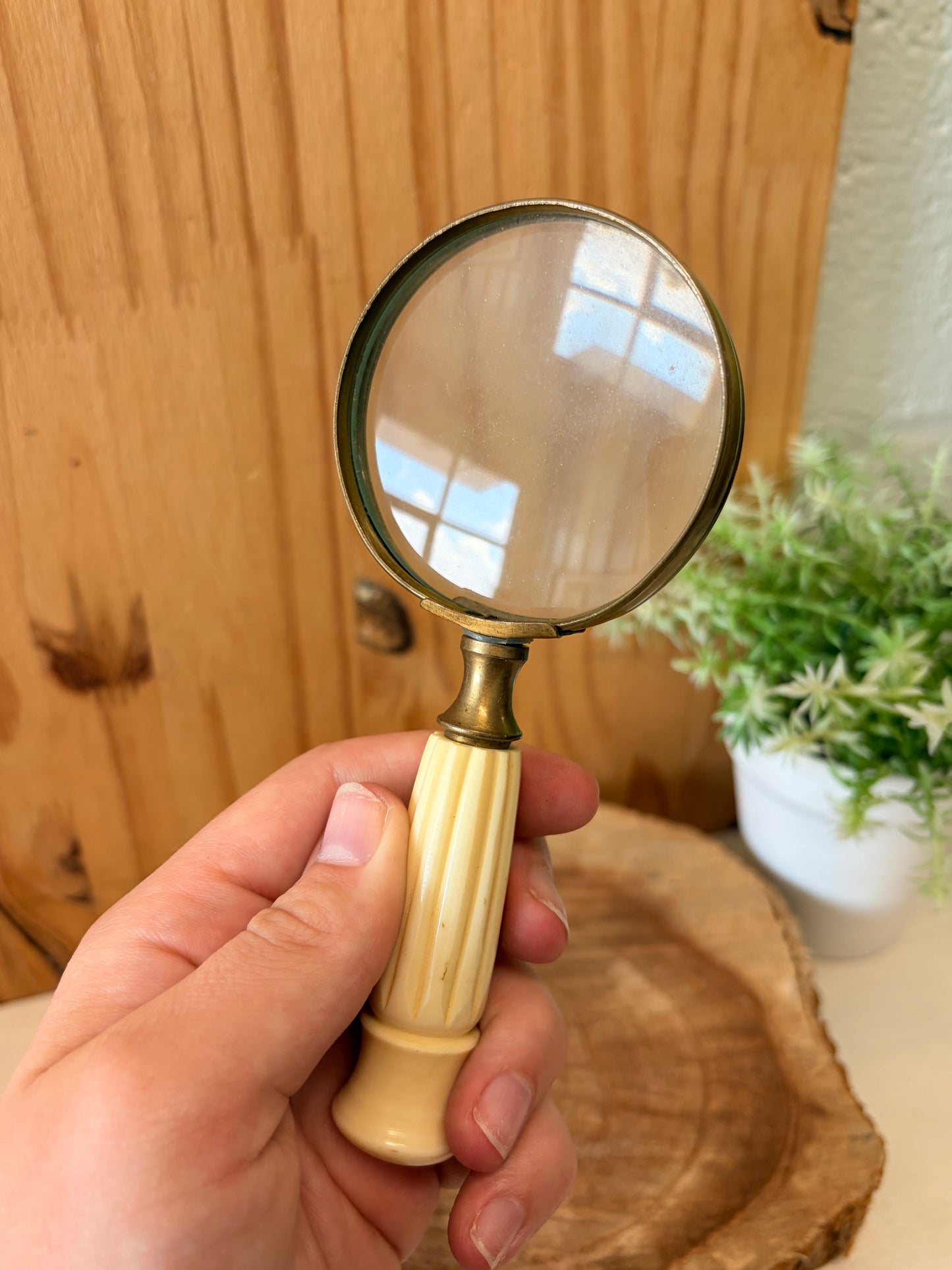 Vtg Little Magnifying Glass