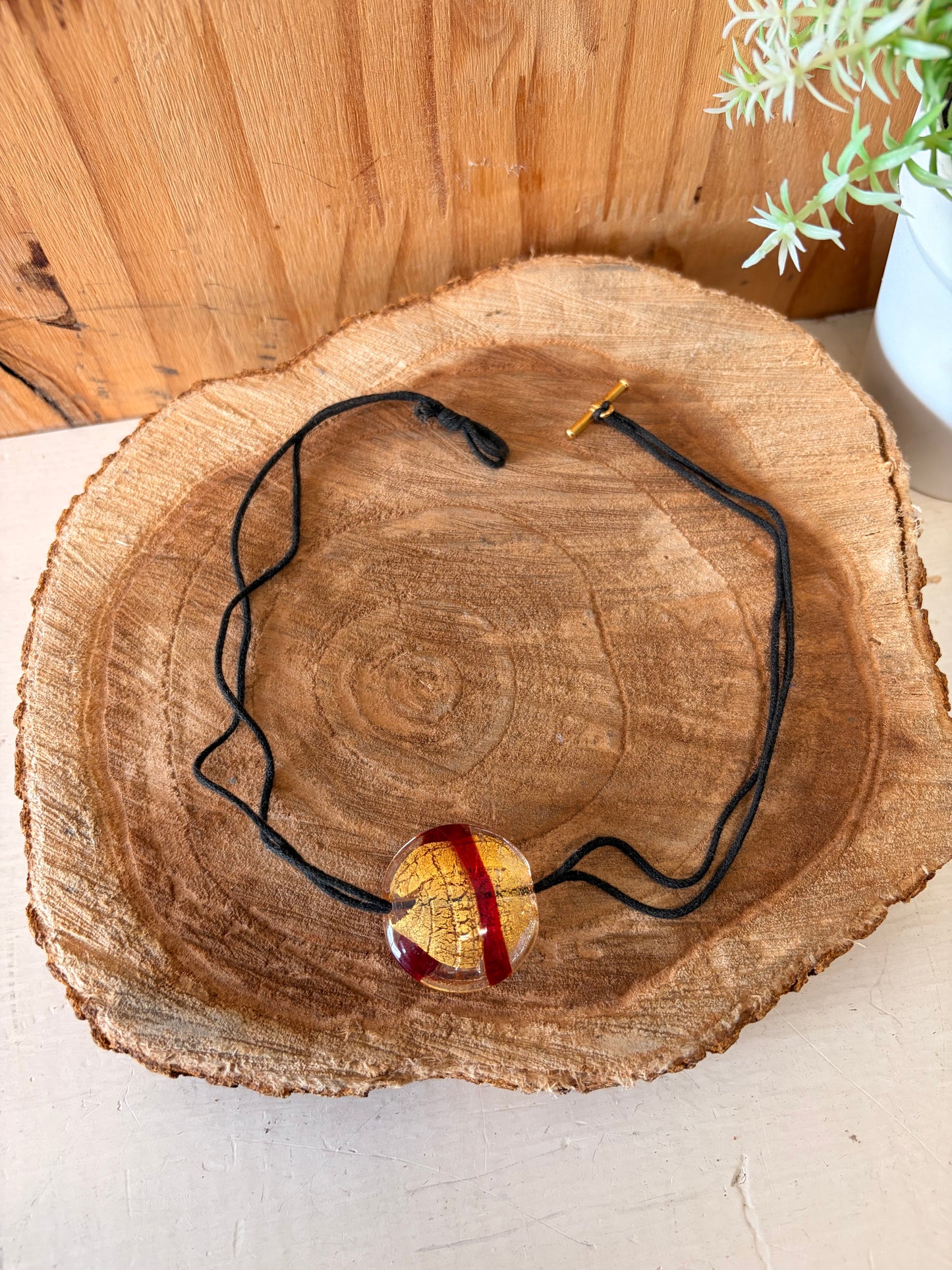 Red & Gold Glass Pendant Choker Necklace
