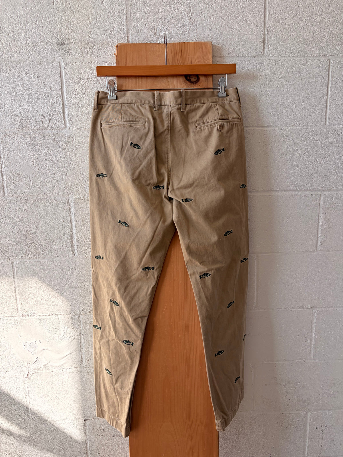 Fish Printed Khaki Pants : 34x32