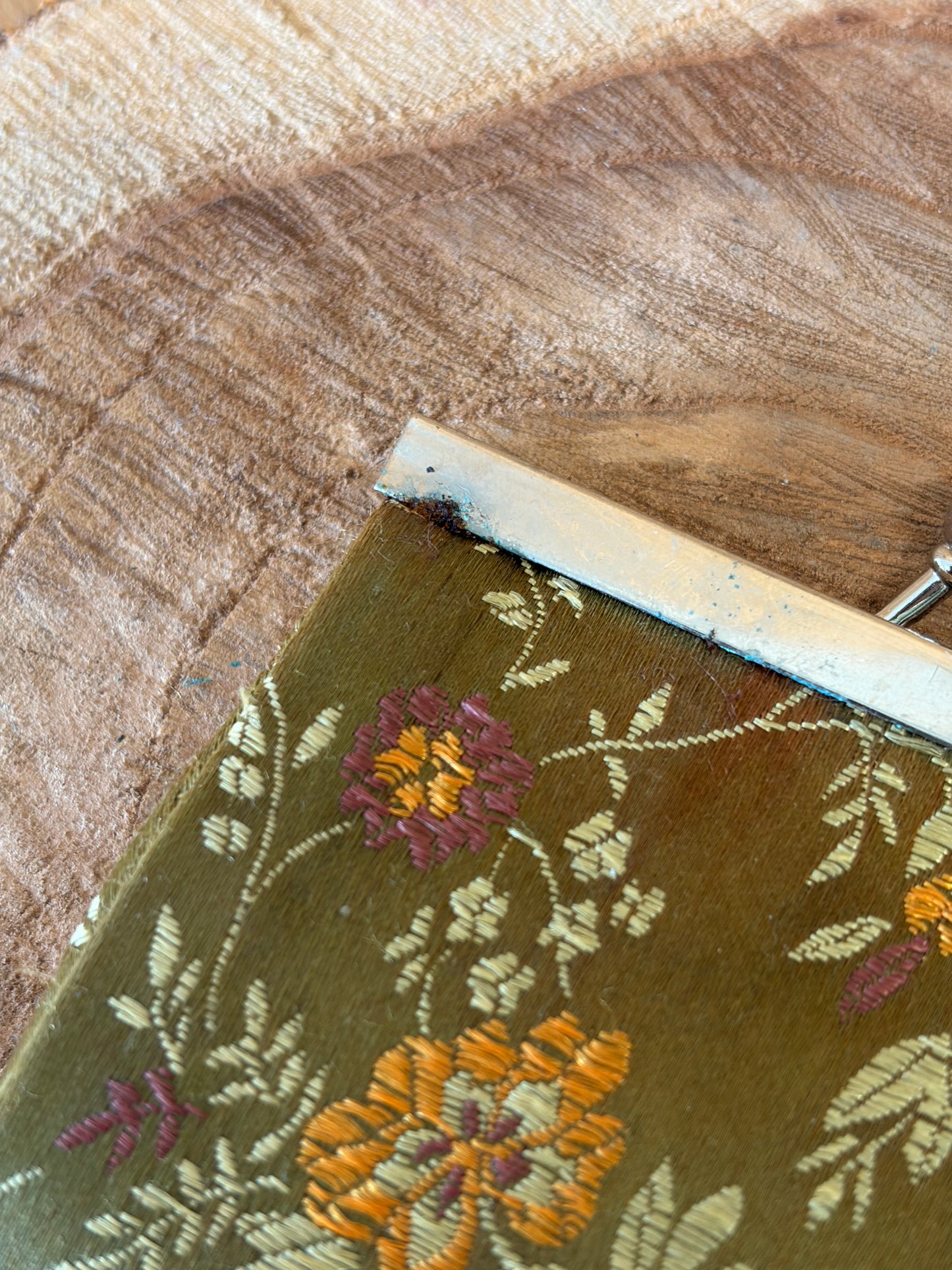 Vtg Tiny Floral Coin Pouch