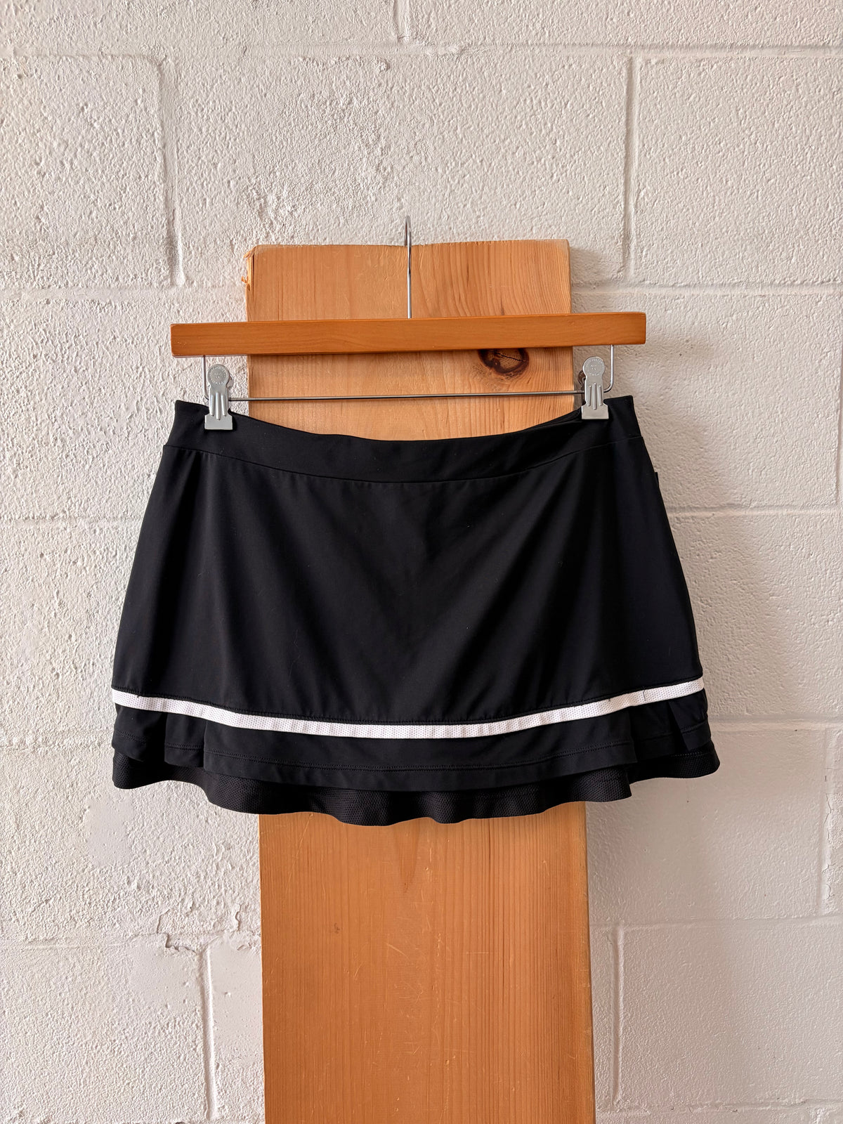 Classic Black & White Nike Skort : L