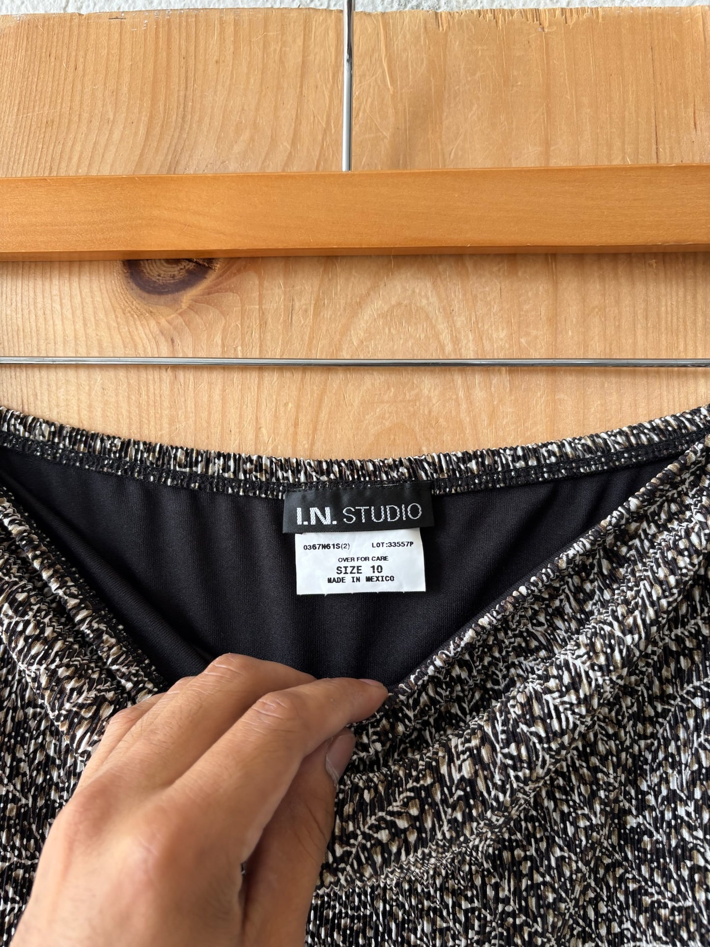Neutral Print Textured Skirt : 10