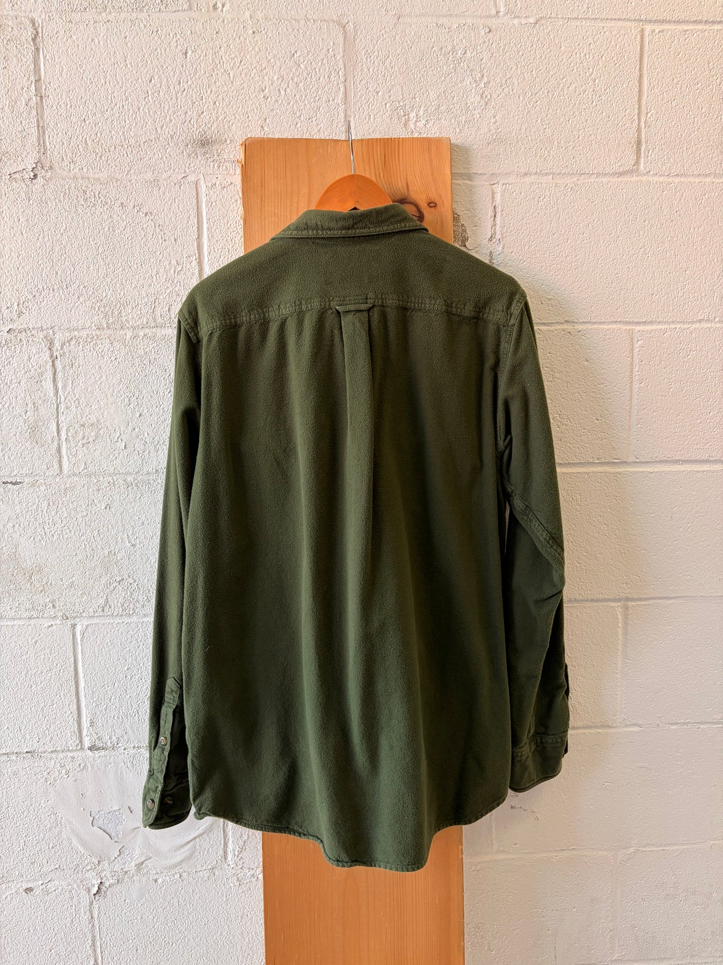 Olive Green Eddie Bauer Flannel : Tall L
