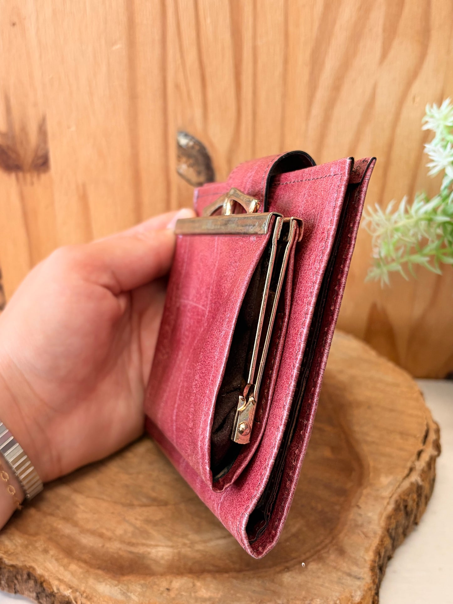 Vtg Red Leather Wallet