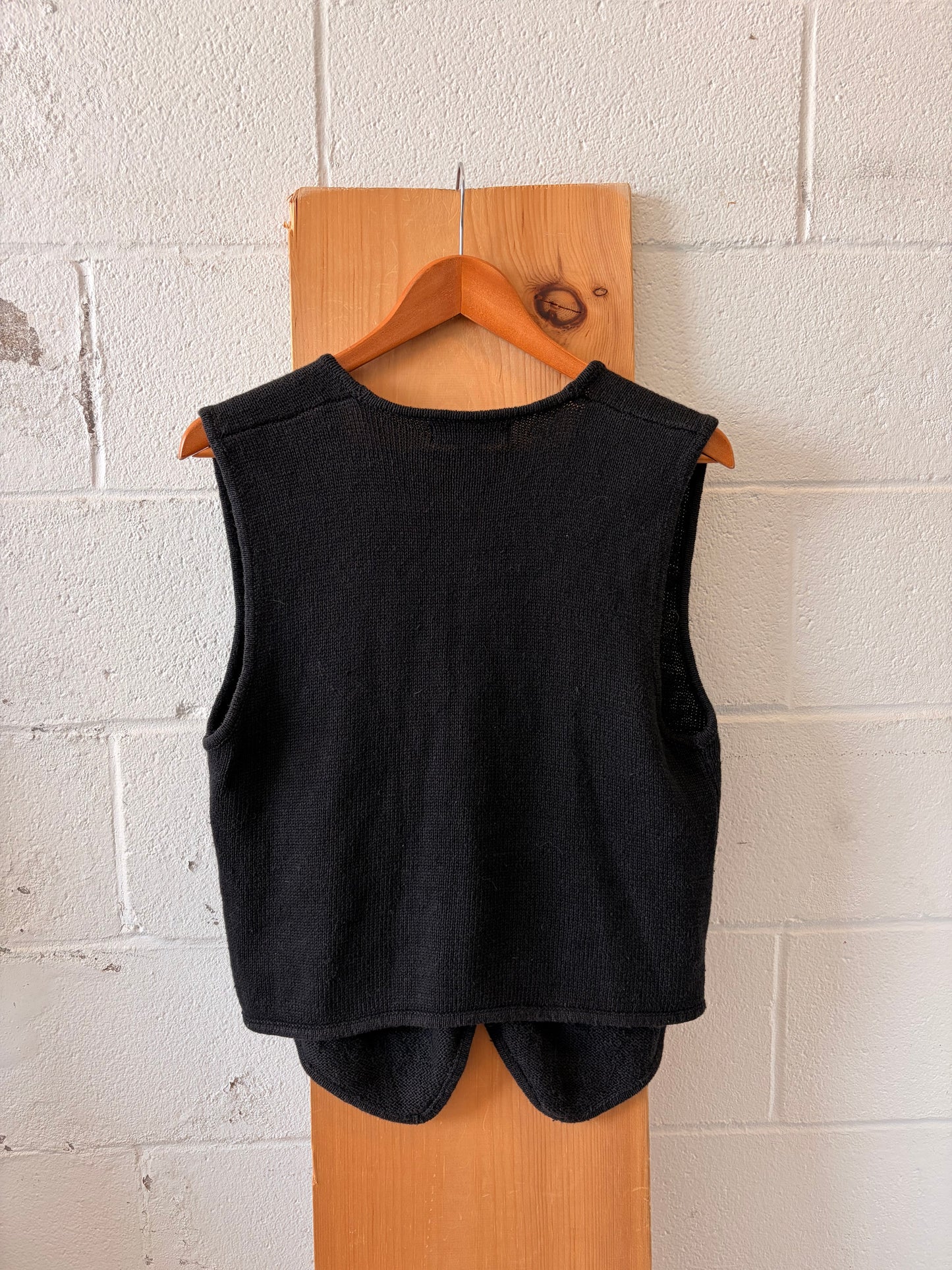 Vtg Orvis Black Beaded Vest : M
