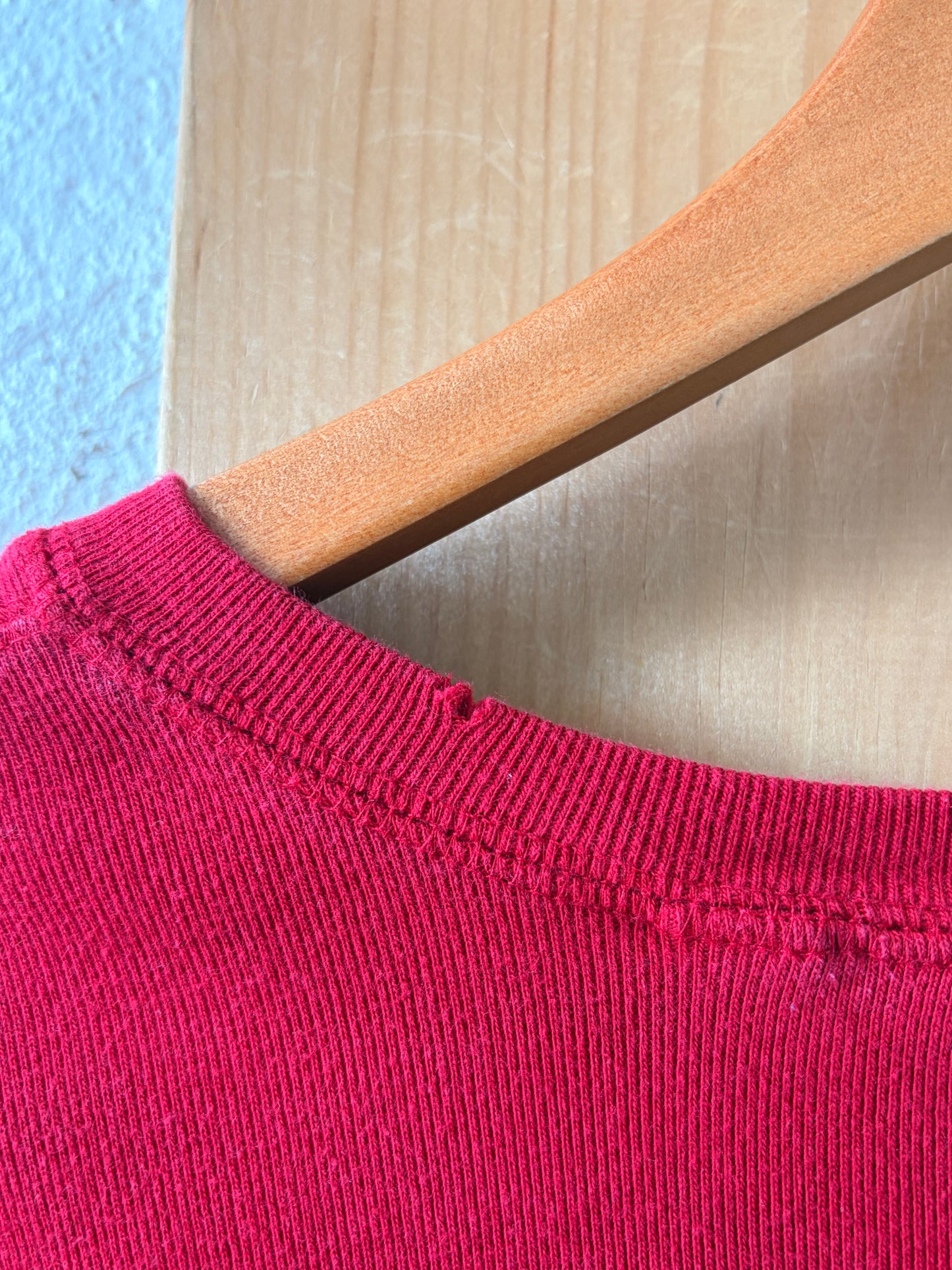 Long Sleeve Tommy V-Neck : XL