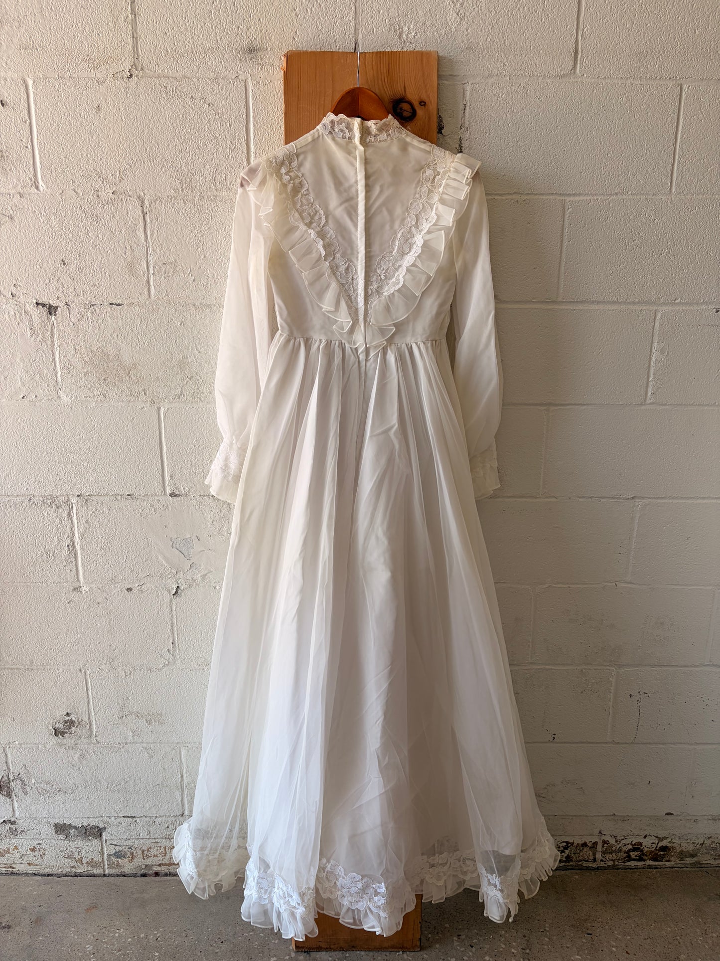 Vtg Ruffled Lace Prairie Wedding Dress : S