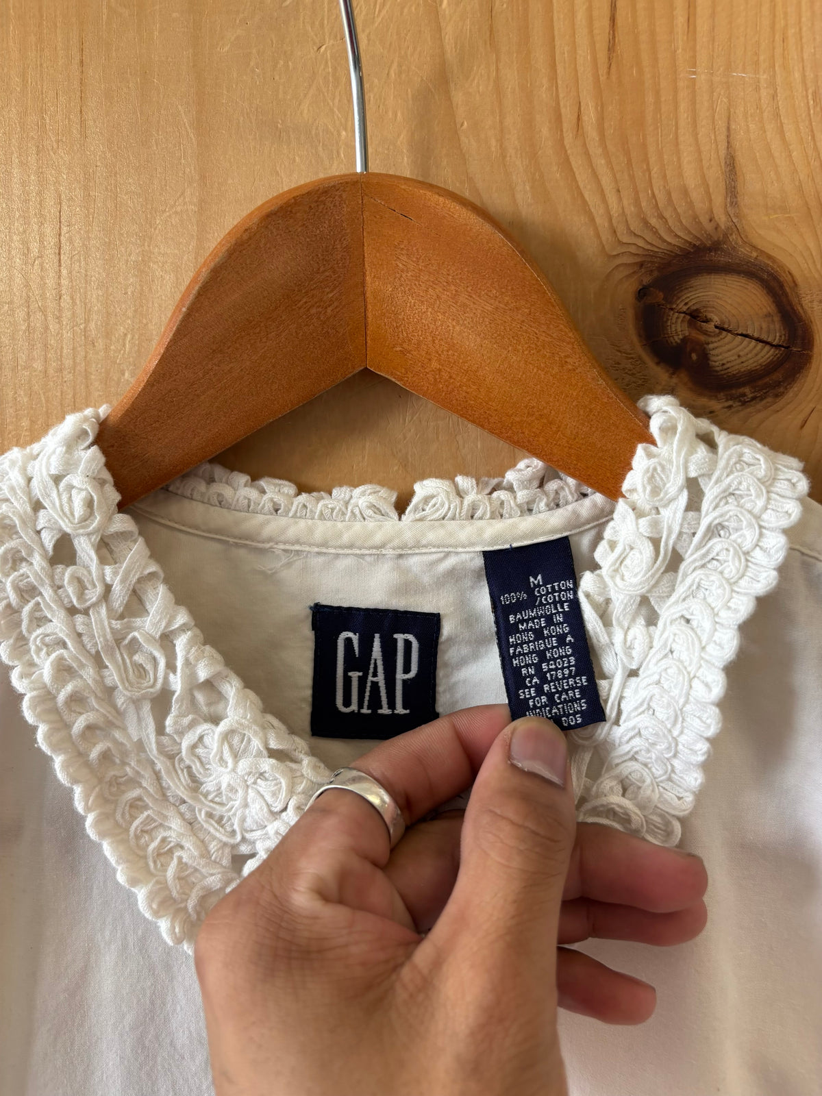 Gap Long Sleeve Button Up : M