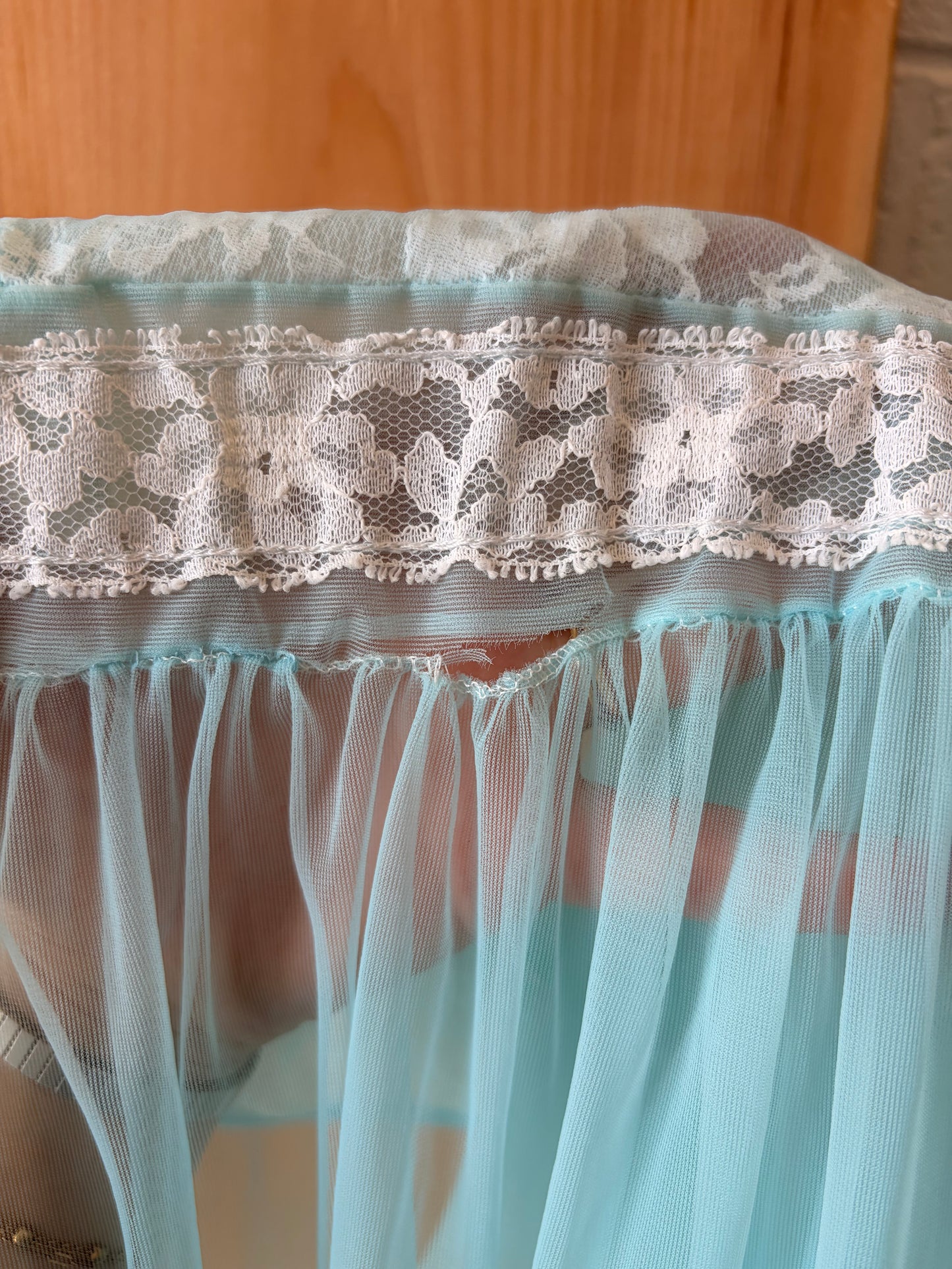 Vtg Blue & White Lace Peignoir Set : M