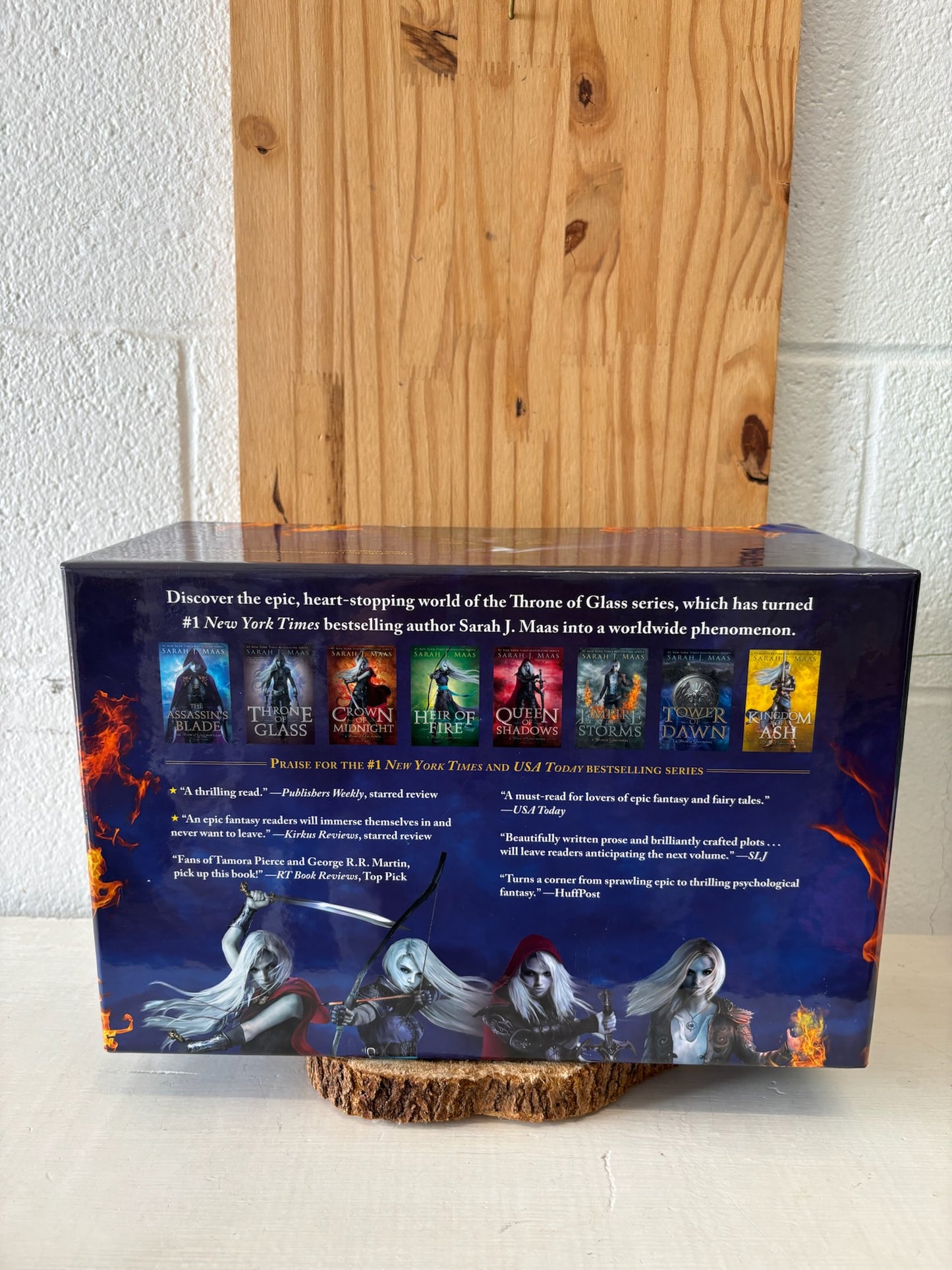 Complete Throne of Glass Paperback Book Set (Local Pick Up Only)