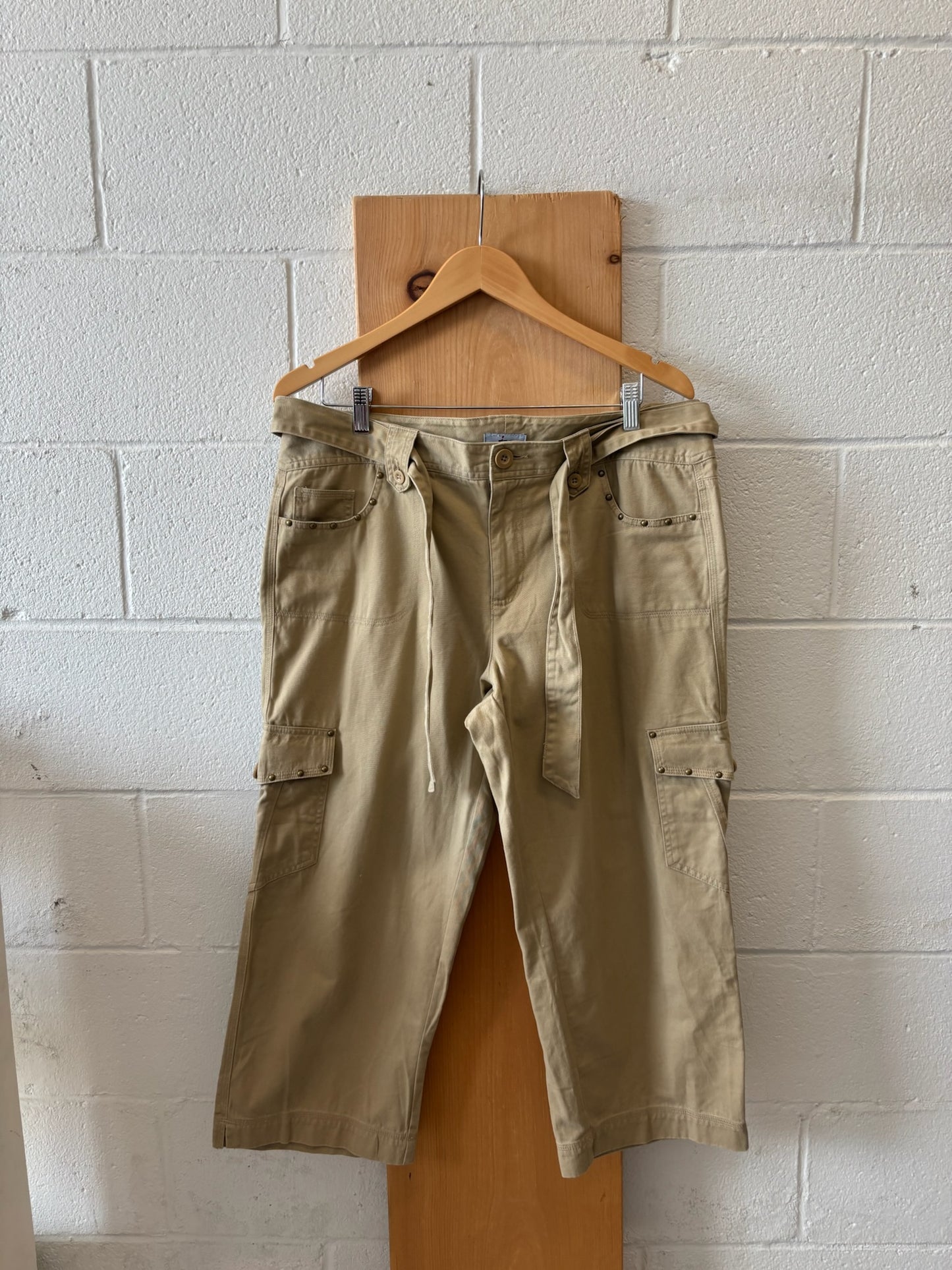 Vtg Khaki Capris : 14