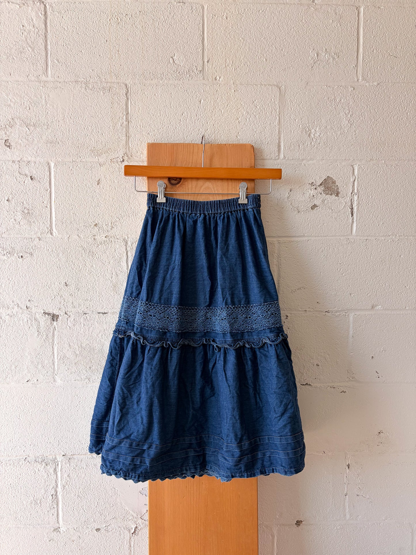 Tiered Denim Midi Skirt : XXS/XS