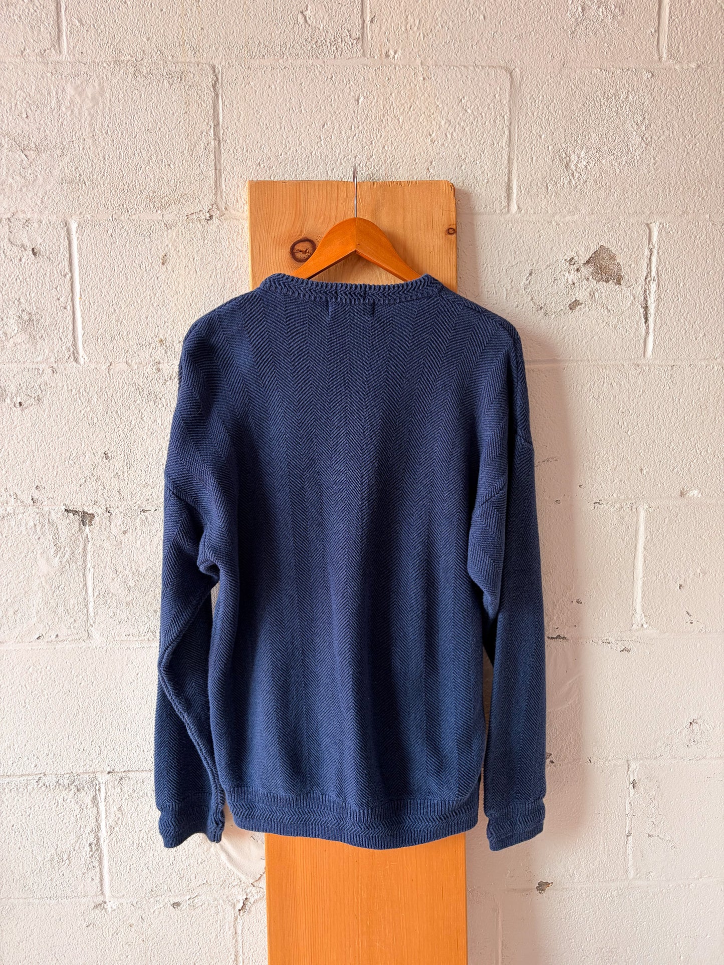 Navy Sweater : XL