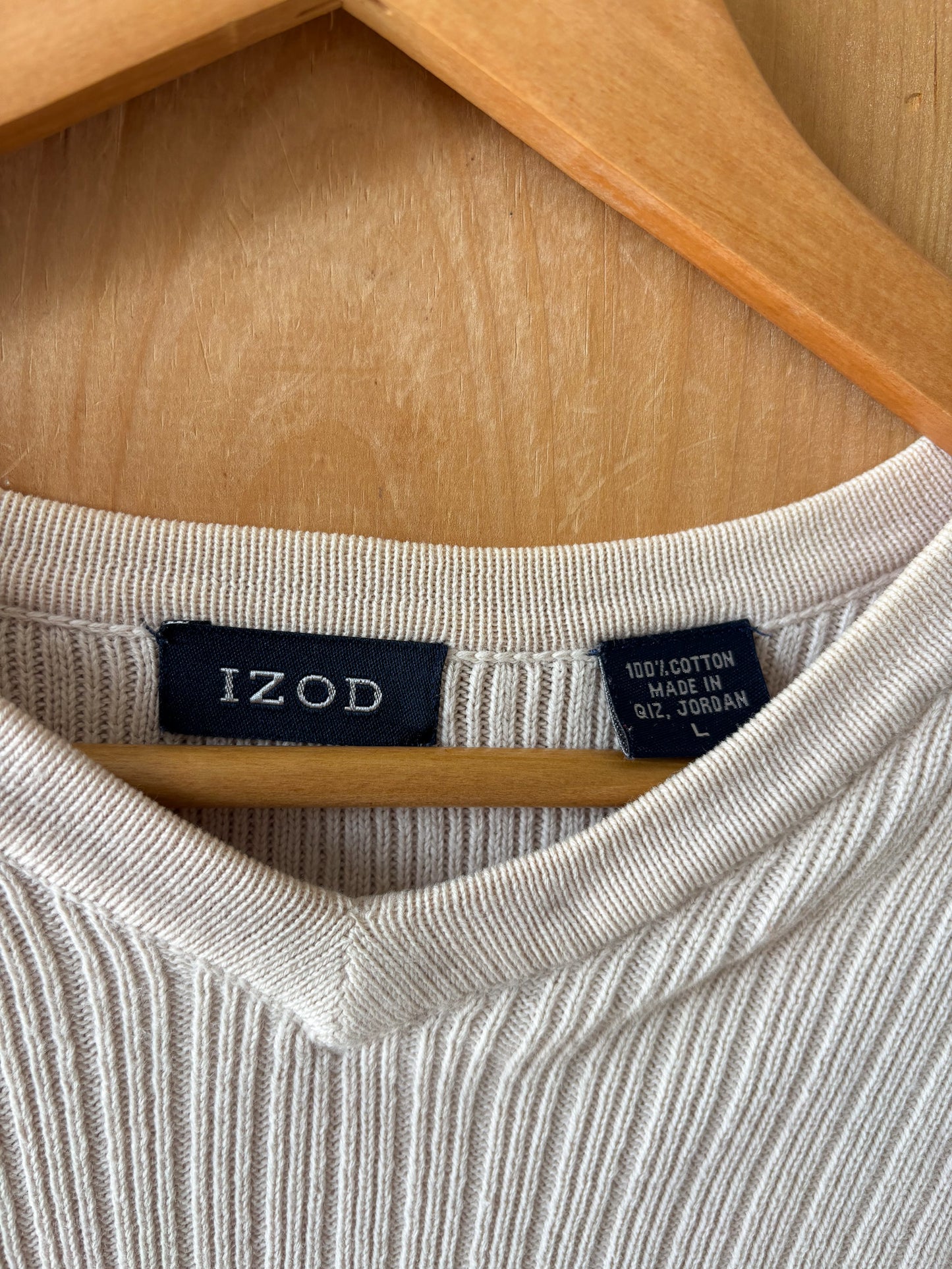 Cream V-Neck Sweater : Mens L
