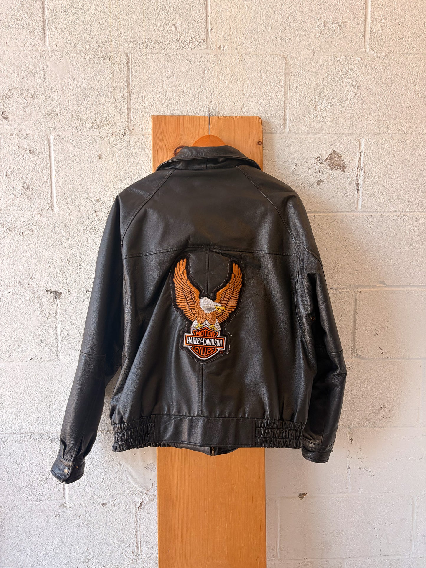 Harley Patched Burk's Bay Leather Jacket : L (Local Pick Up Only)