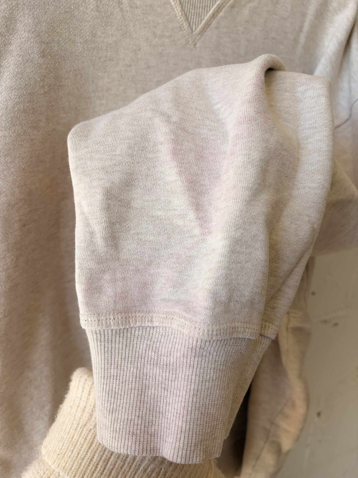 Beige Crewneck : 2XL (As Is)