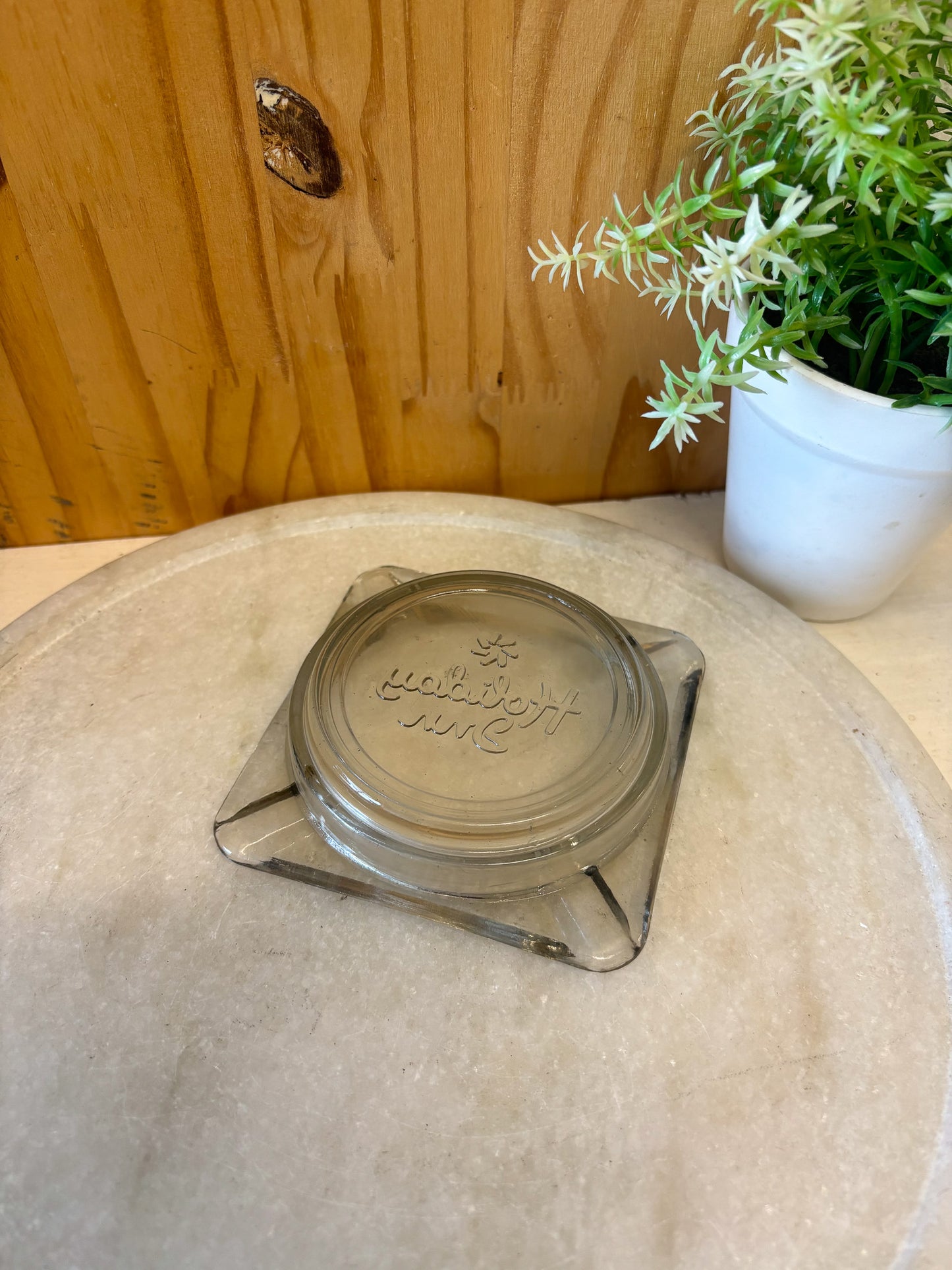 Vtg Holiday Inn Ash Tray