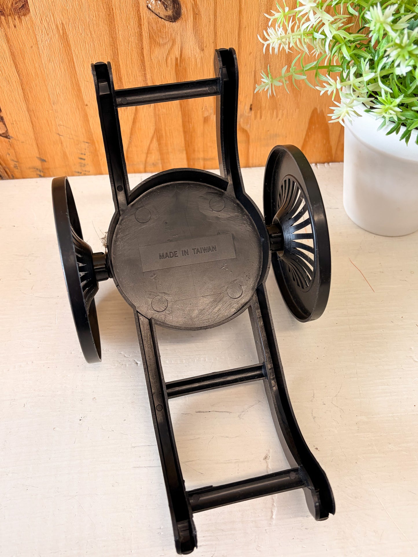Japanese Yamanaka Lacquerware Flower Cart Votive (Local Pick Up Only)