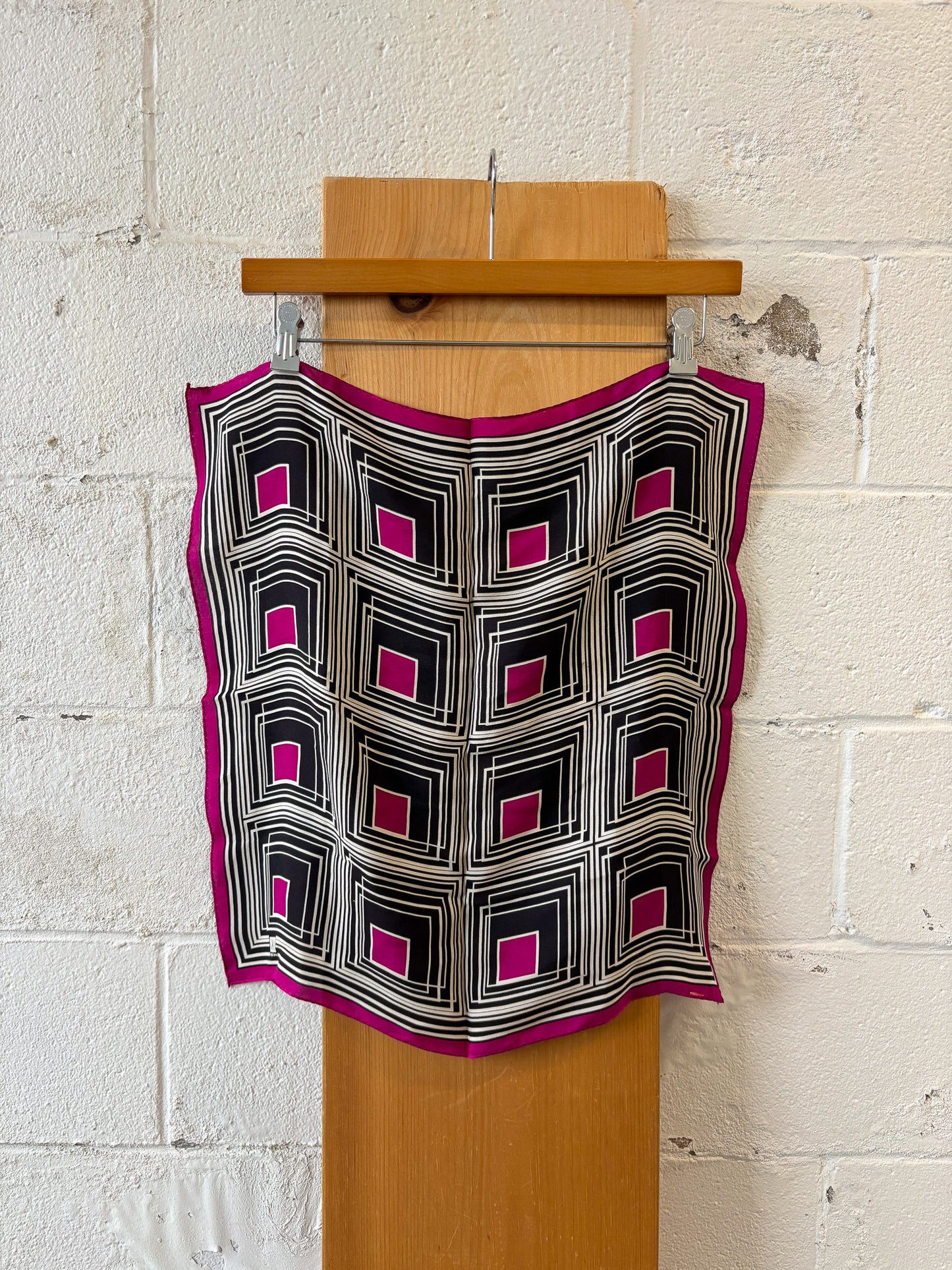 Black & Purple Geometric Print Scarf