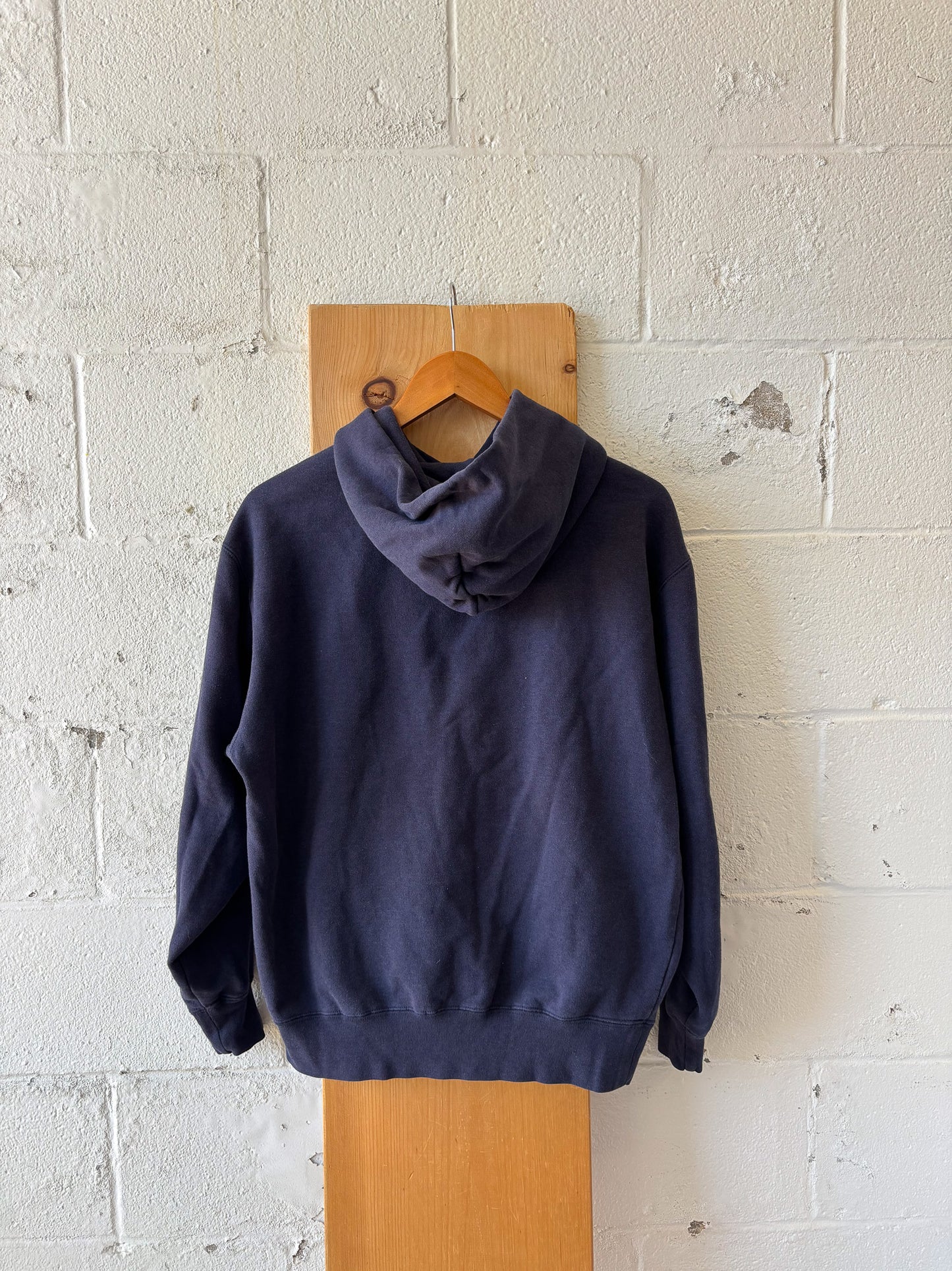 Navy Cabela’s Hoodie : M (As Is)