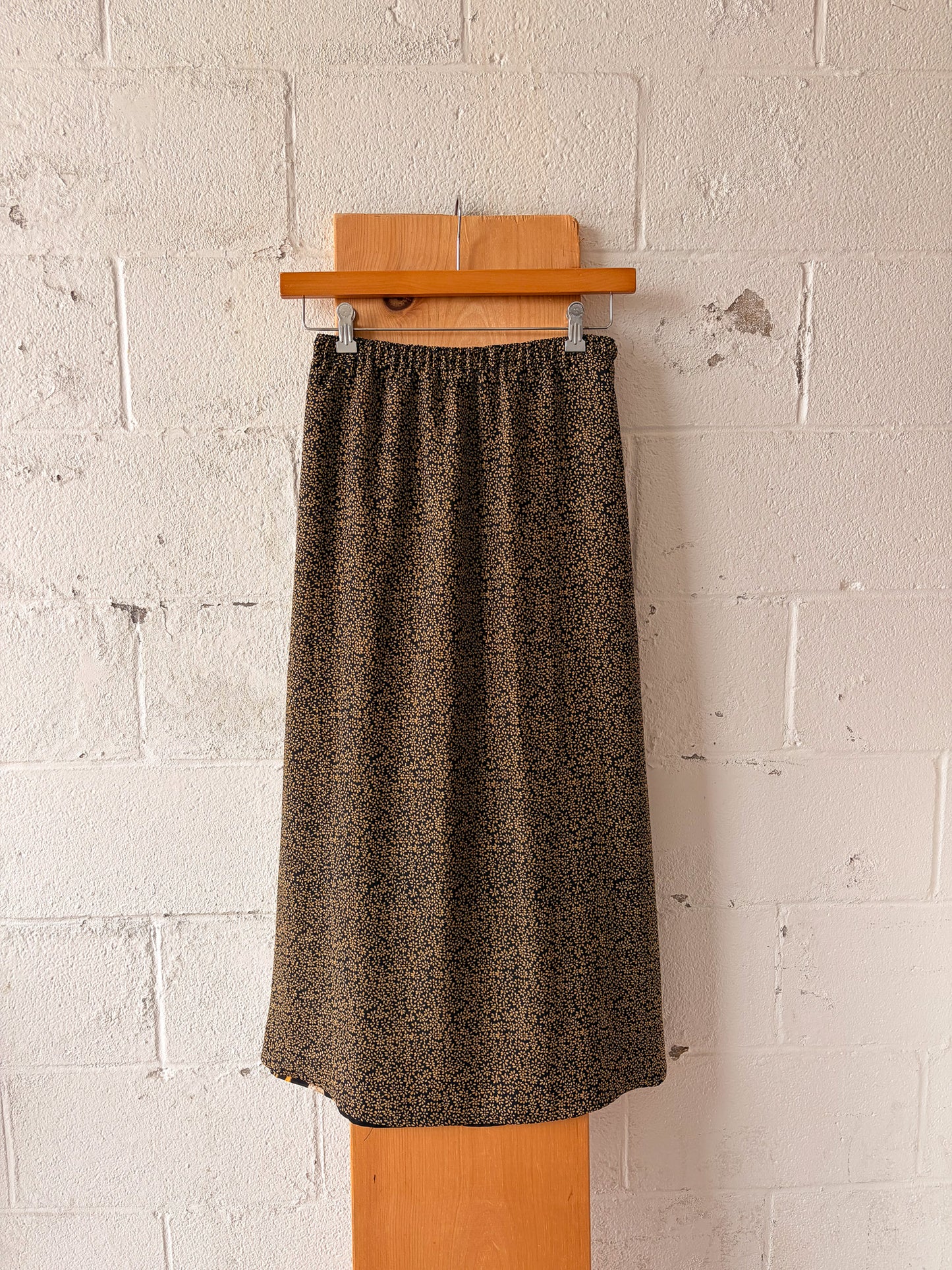 Reversible Giraffe Skirt : M