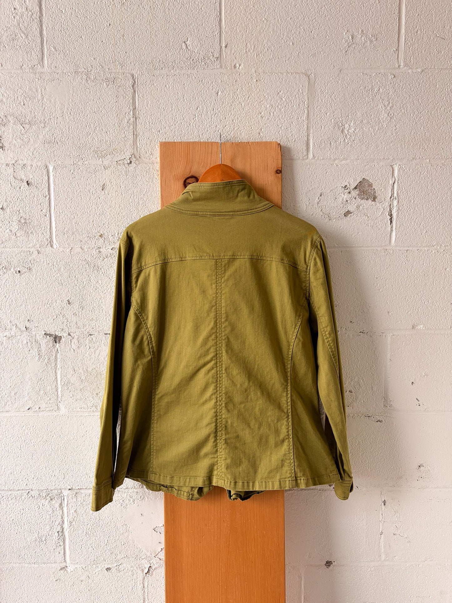 Green Jacket : 14/16