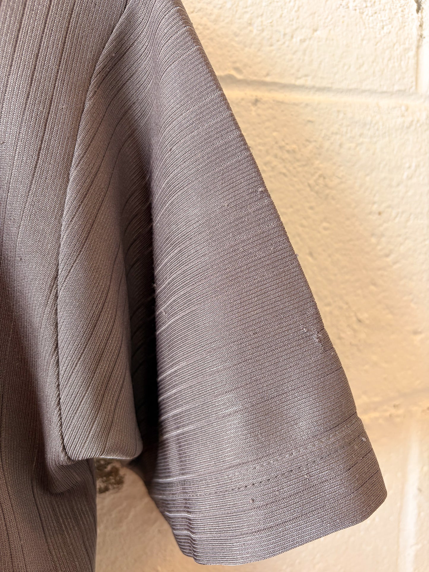 Vtg Striped Gray Gap Tee : Youth M