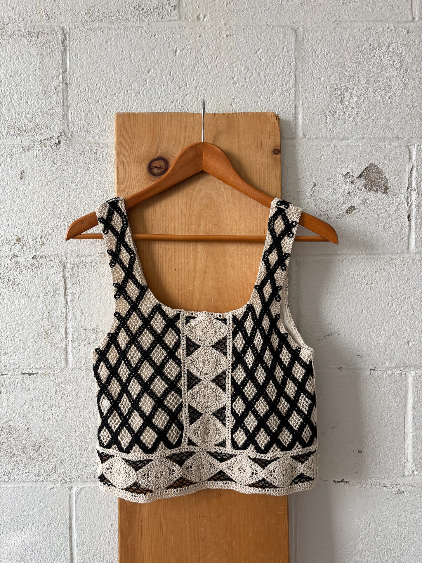 Cropped Crochet Tank : XS