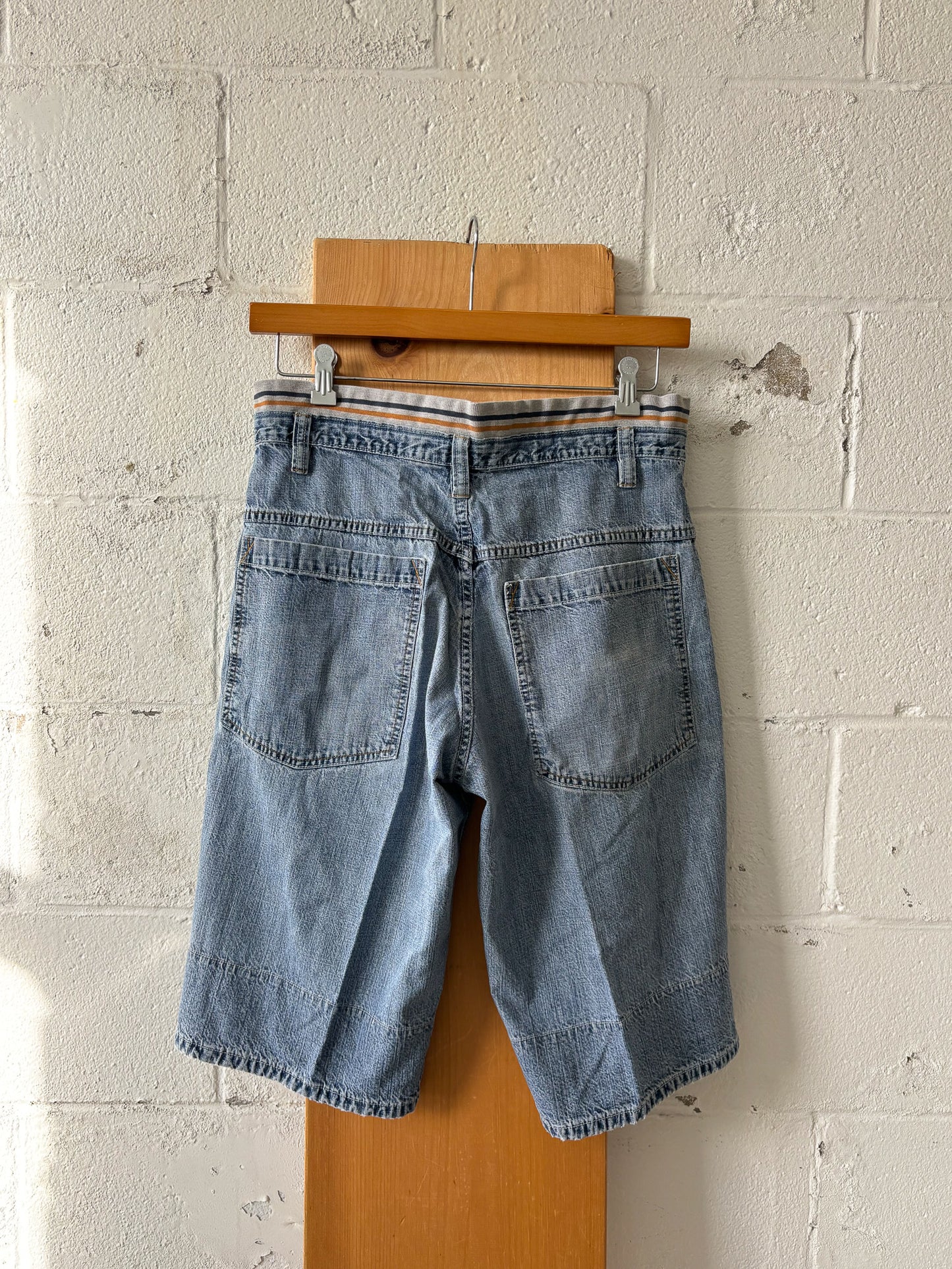 Y2K Denim Shorts : 34” W