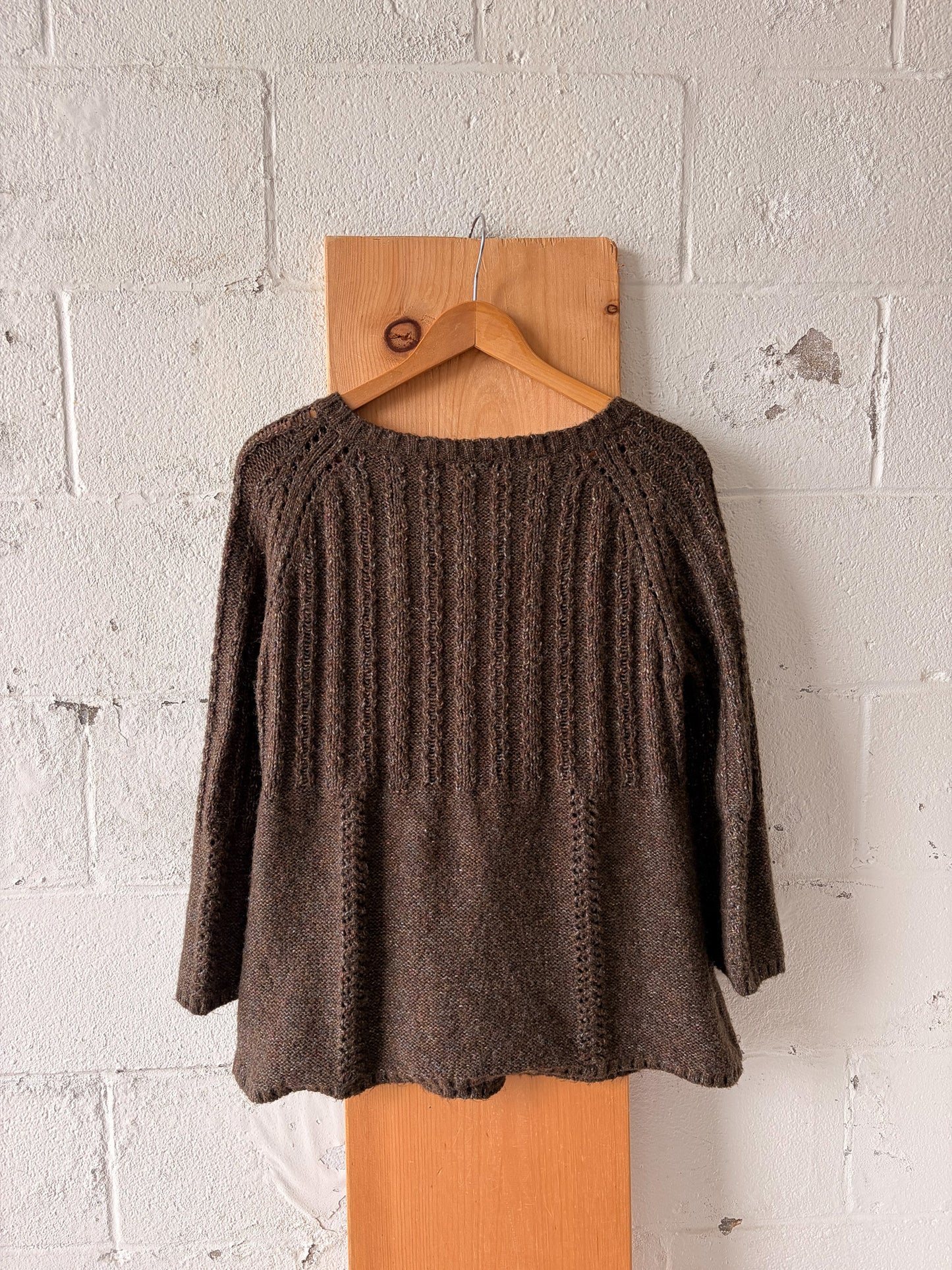Brown Rosette Cardigan : XL