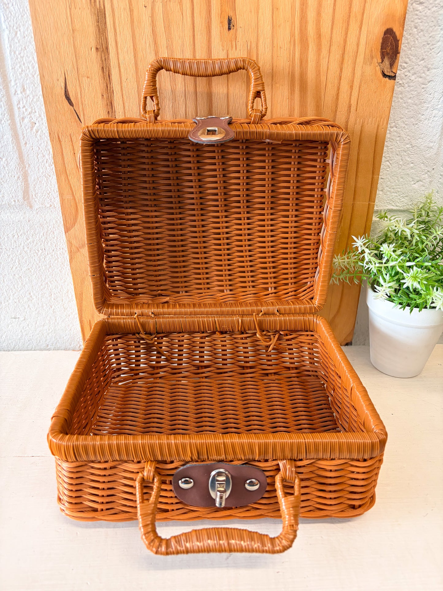 Little Woven Basket (Local Pick Up Only)