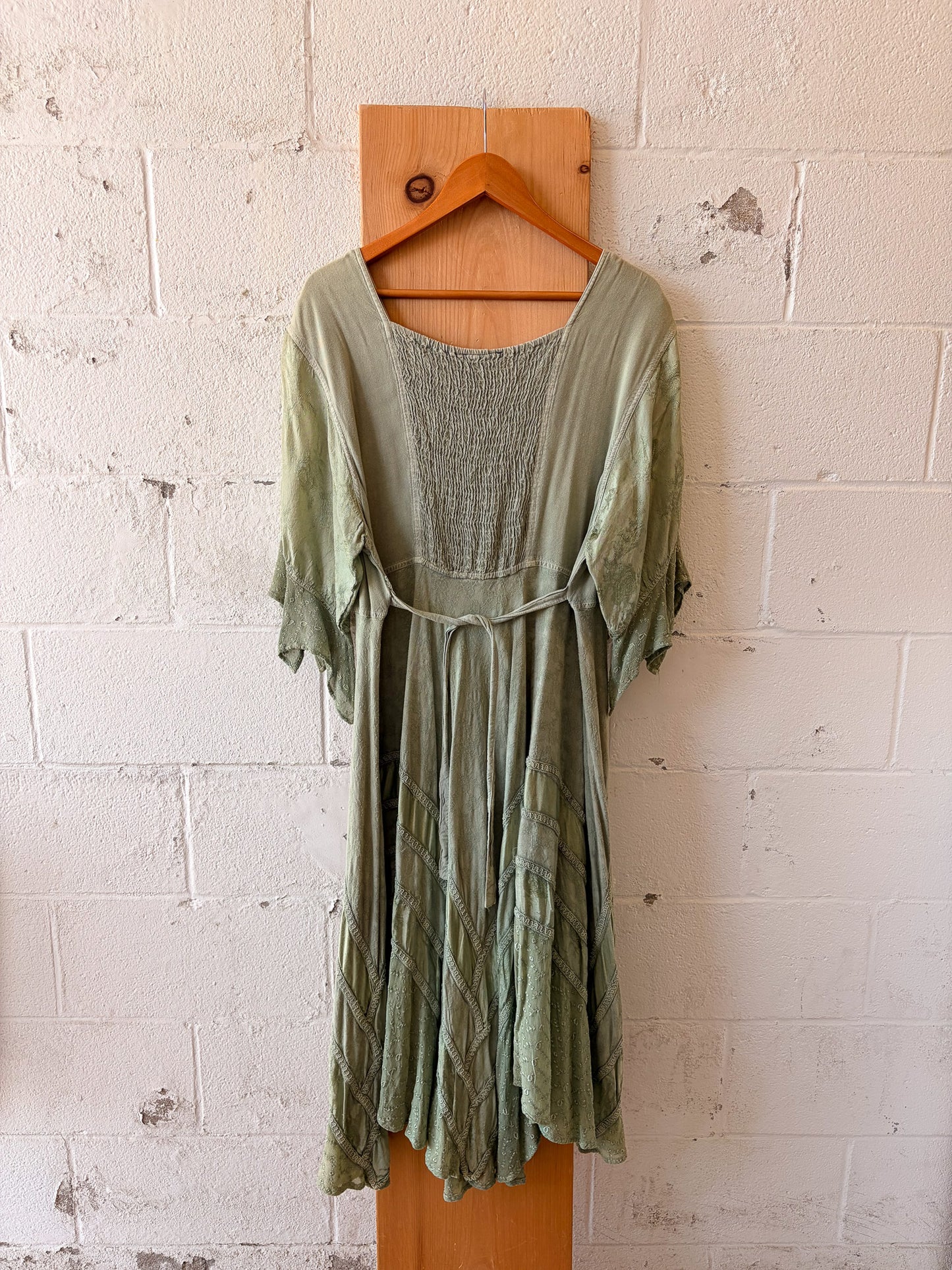 Boho Fairy Green Dress : Free Size