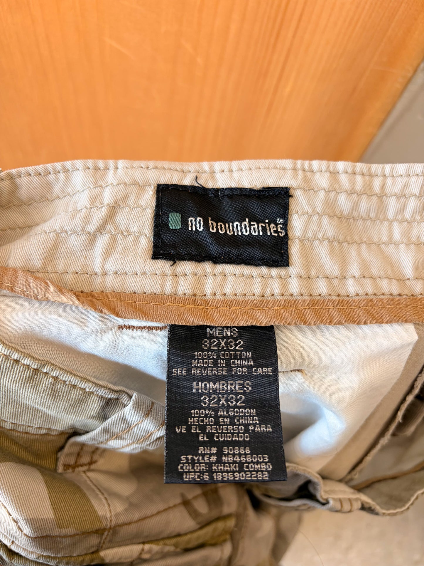 No Boundaries Camo Pants : 32x32