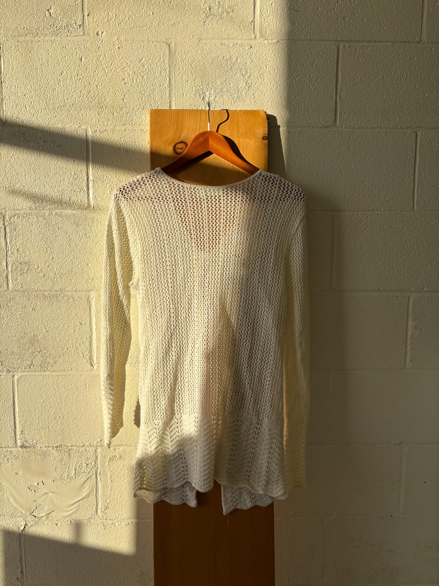 Long White Crochet Cardigan : L