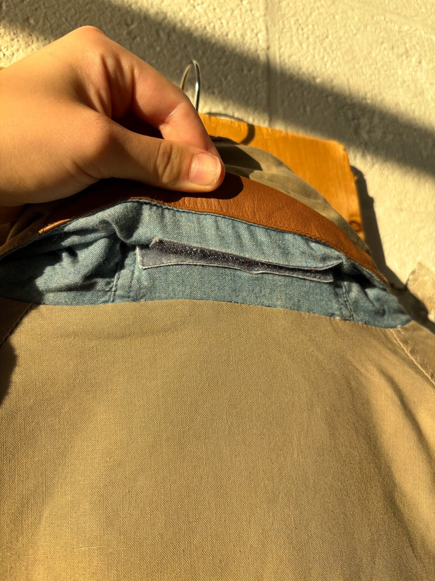 Vtg Brown Coat : L/XL