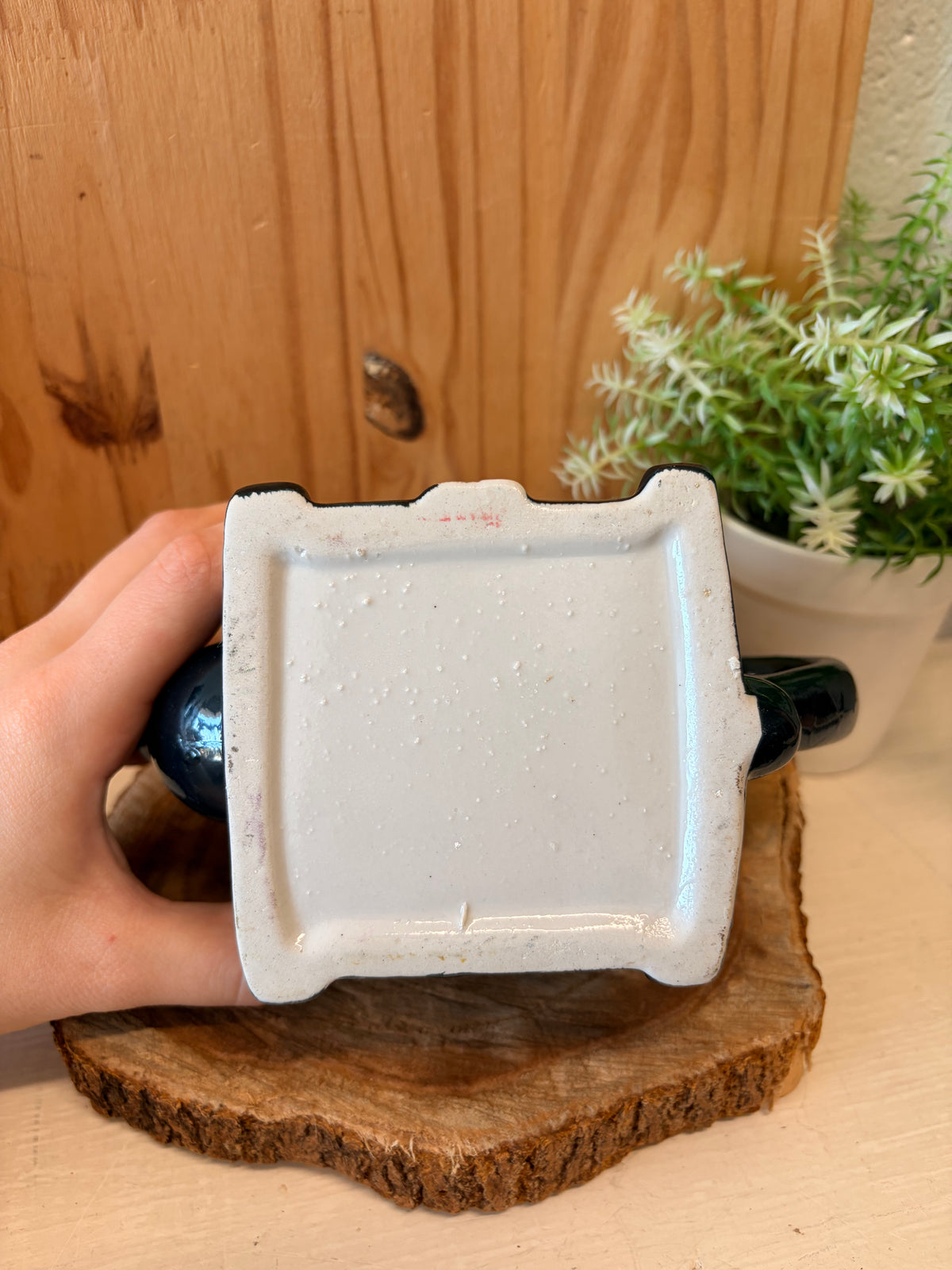 Sewing Table Teapot