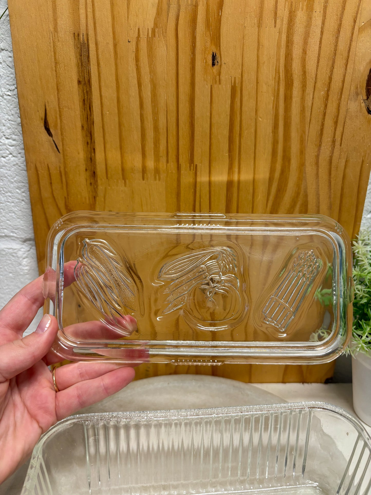 Vtg Glass Fridge Container (Local Pick Up Only)
