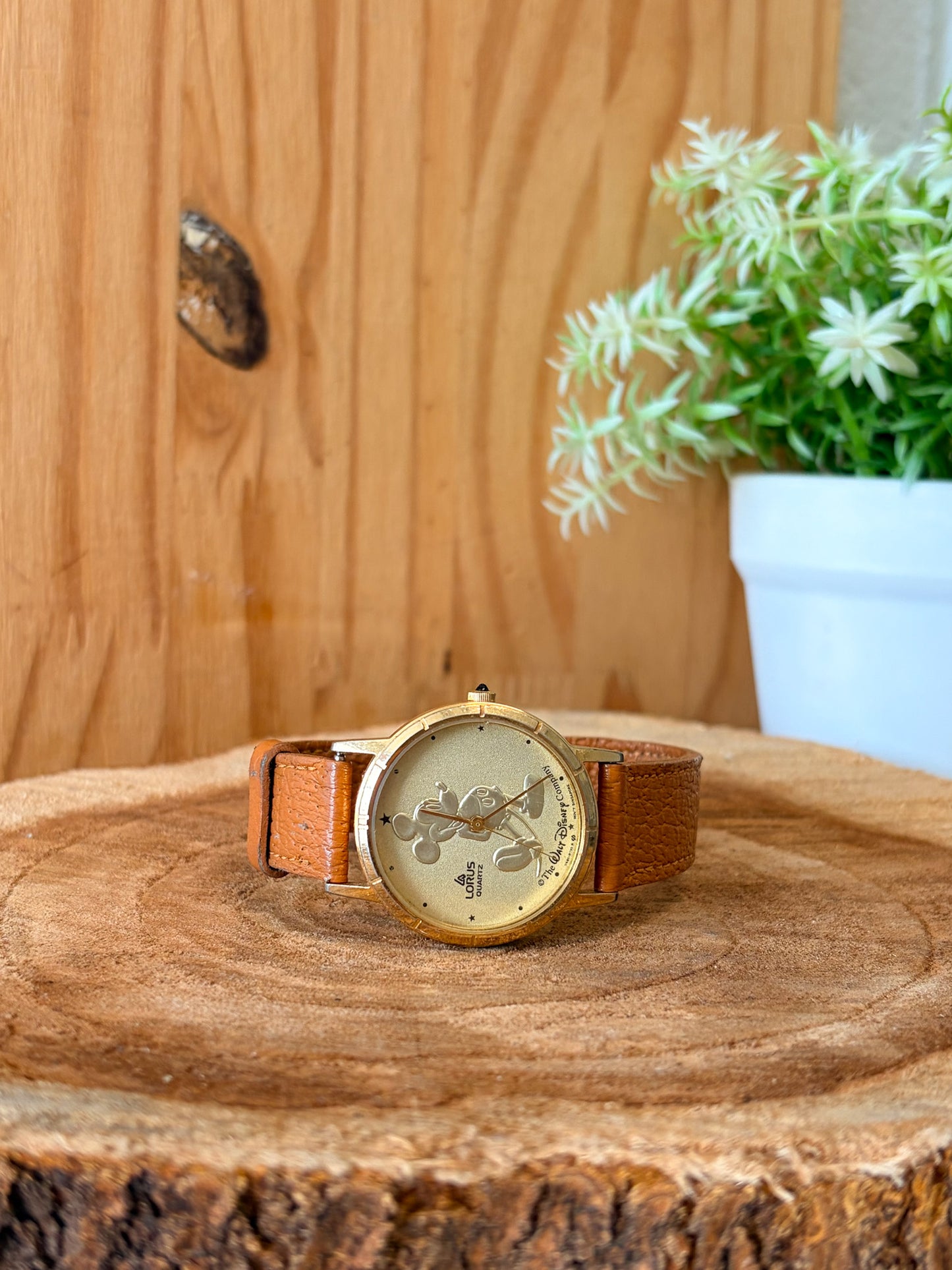 Vtg Lorus Mickey Watch (Untested)