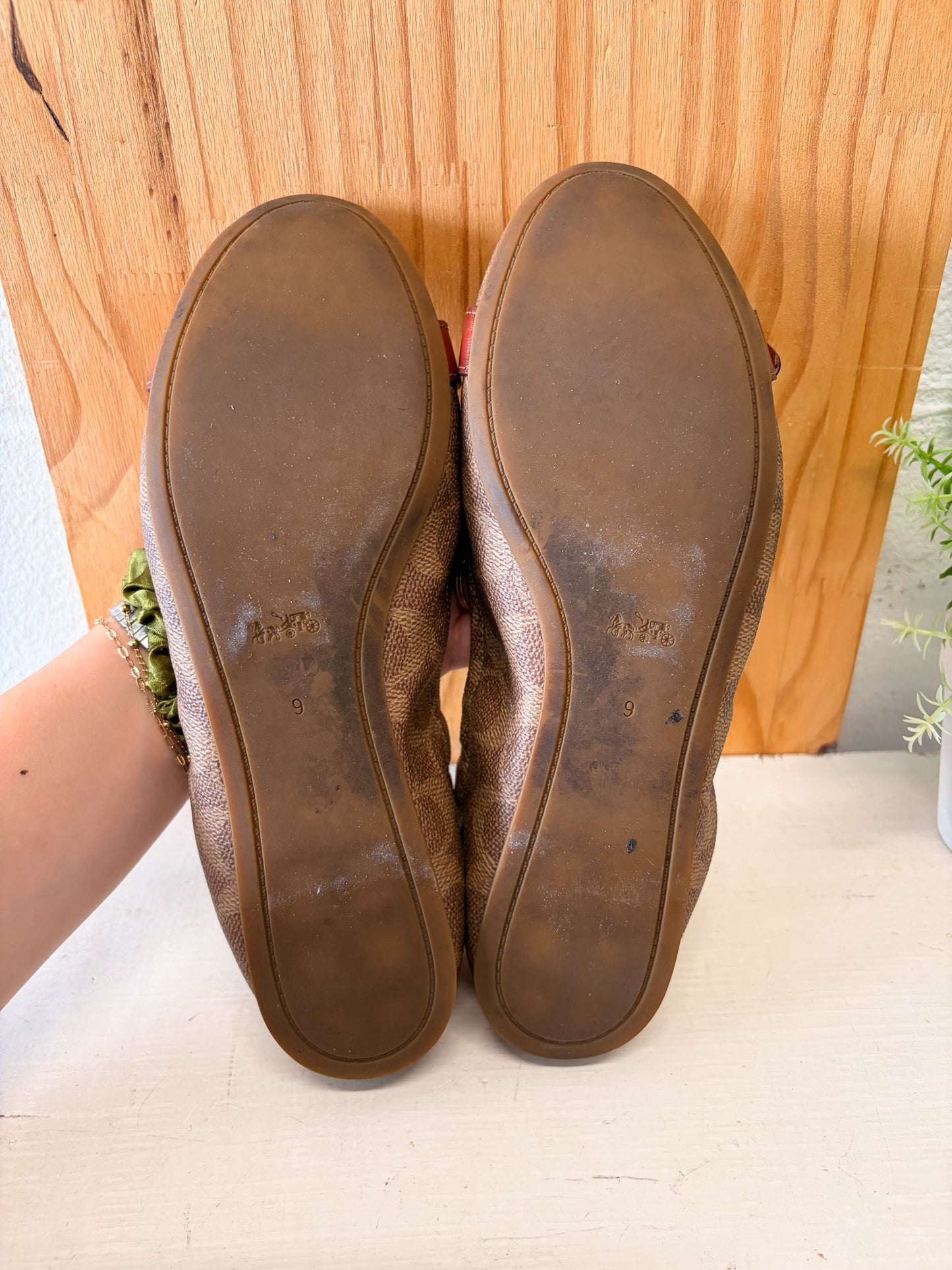 Coach Ballet Flats : Size 9
