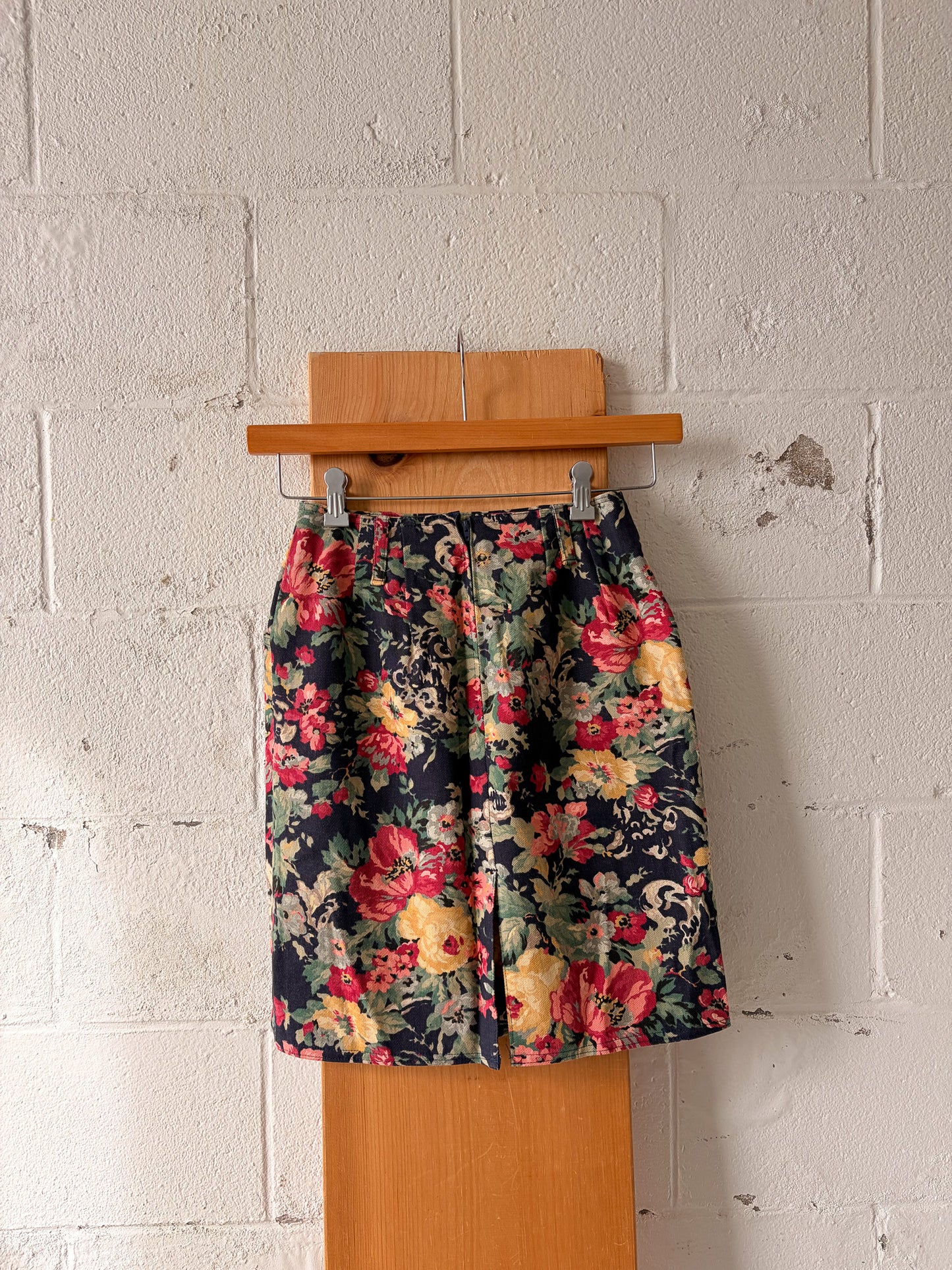 Handmade Floral Skirt : 26"W