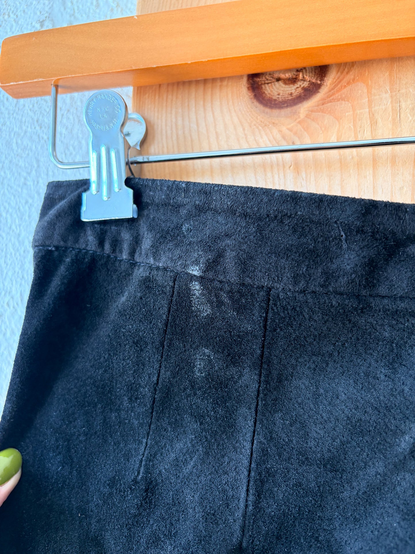 Black Leather Pants : 10