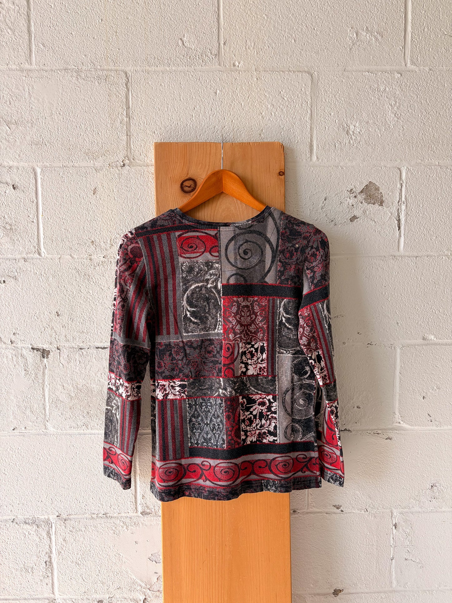 Patterned Red & Black Long Sleeve Top : S